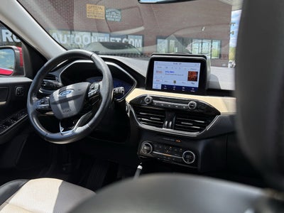 2021 Ford Escape Titanium