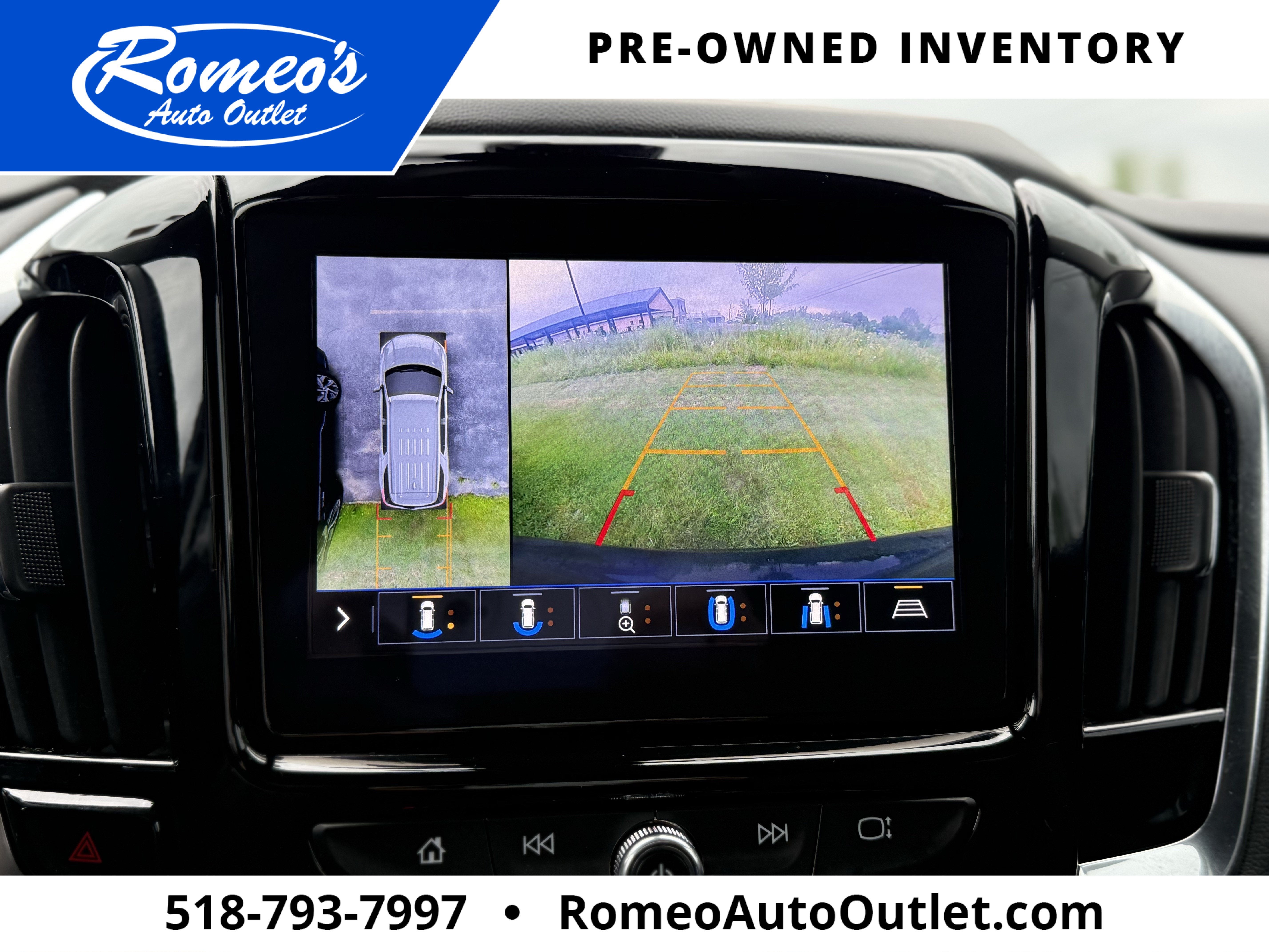 2021 Chevrolet Traverse LT Leather