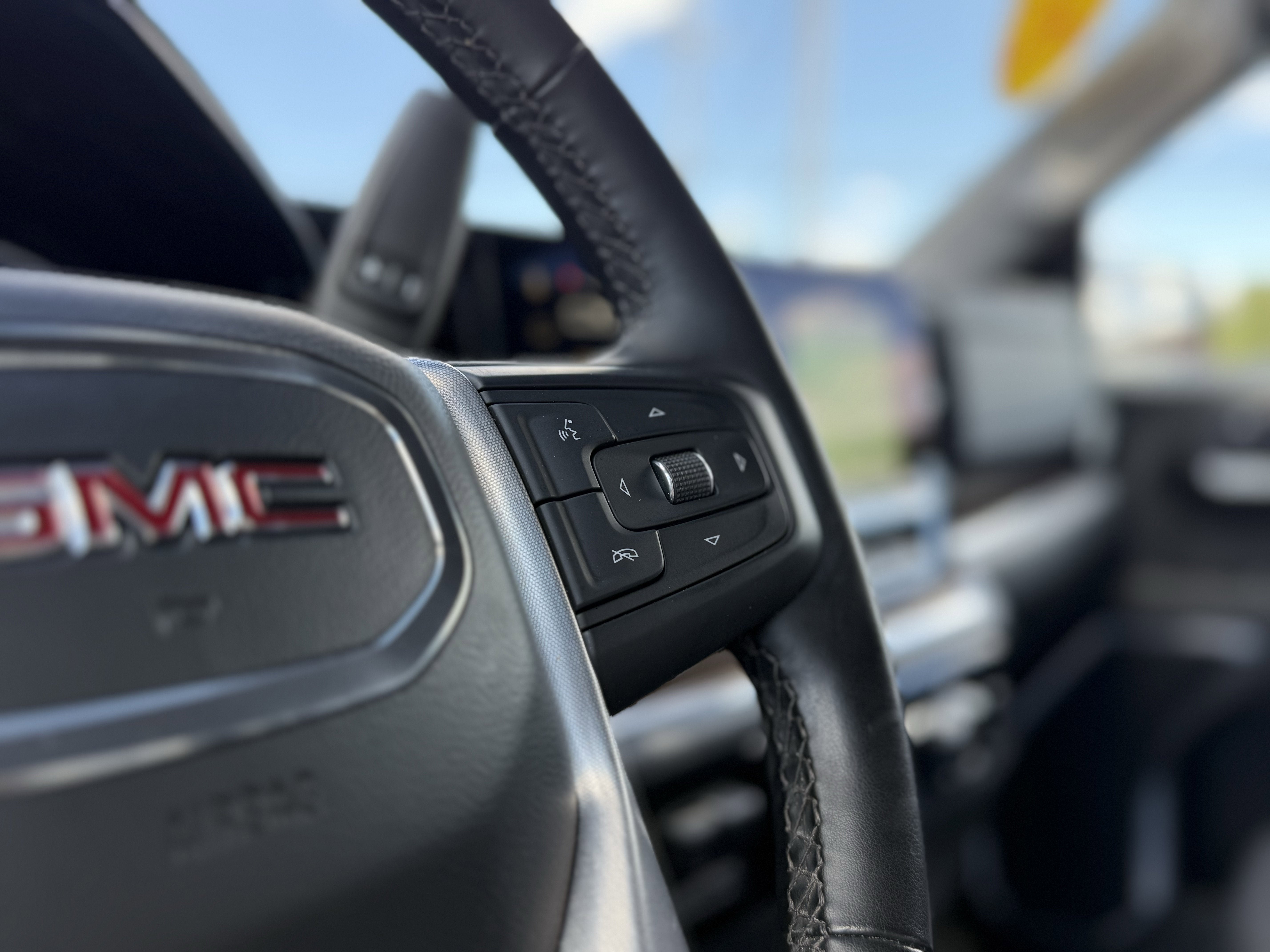 2023 GMC Sierra 1500 SLE