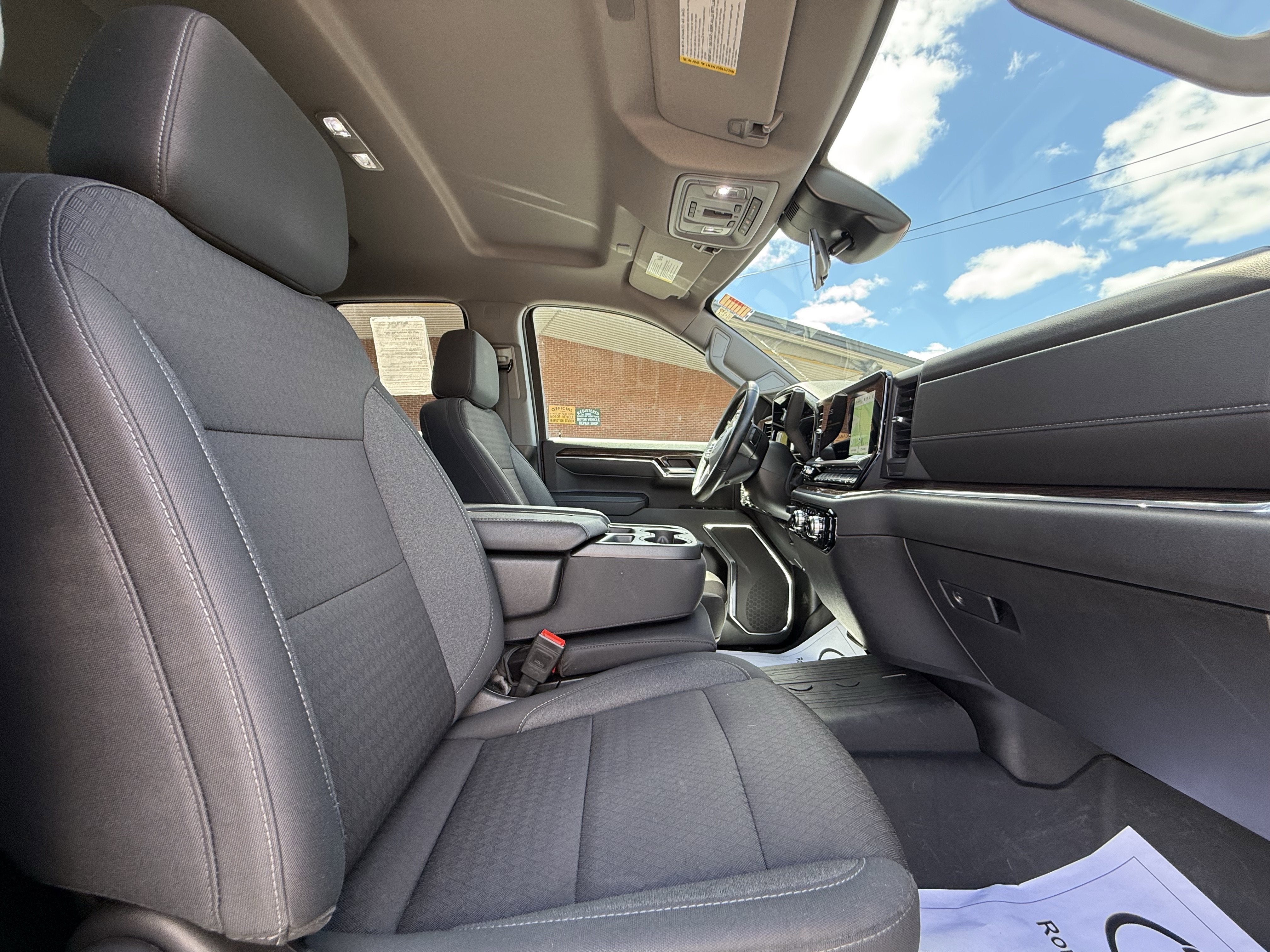 2023 GMC Sierra 1500 SLE