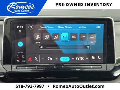 2024 Volkswagen Atlas Cross Sport 2.0T SE