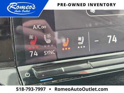 2024 Volkswagen Atlas Cross Sport 2.0T SE