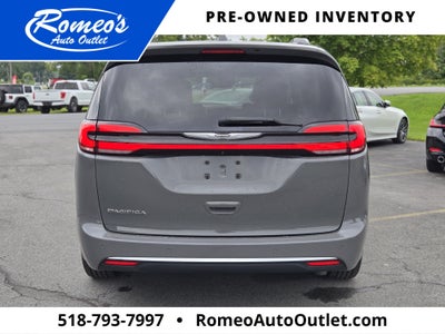 2021 Chrysler Pacifica Touring