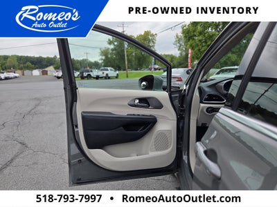 2021 Chrysler Pacifica Touring
