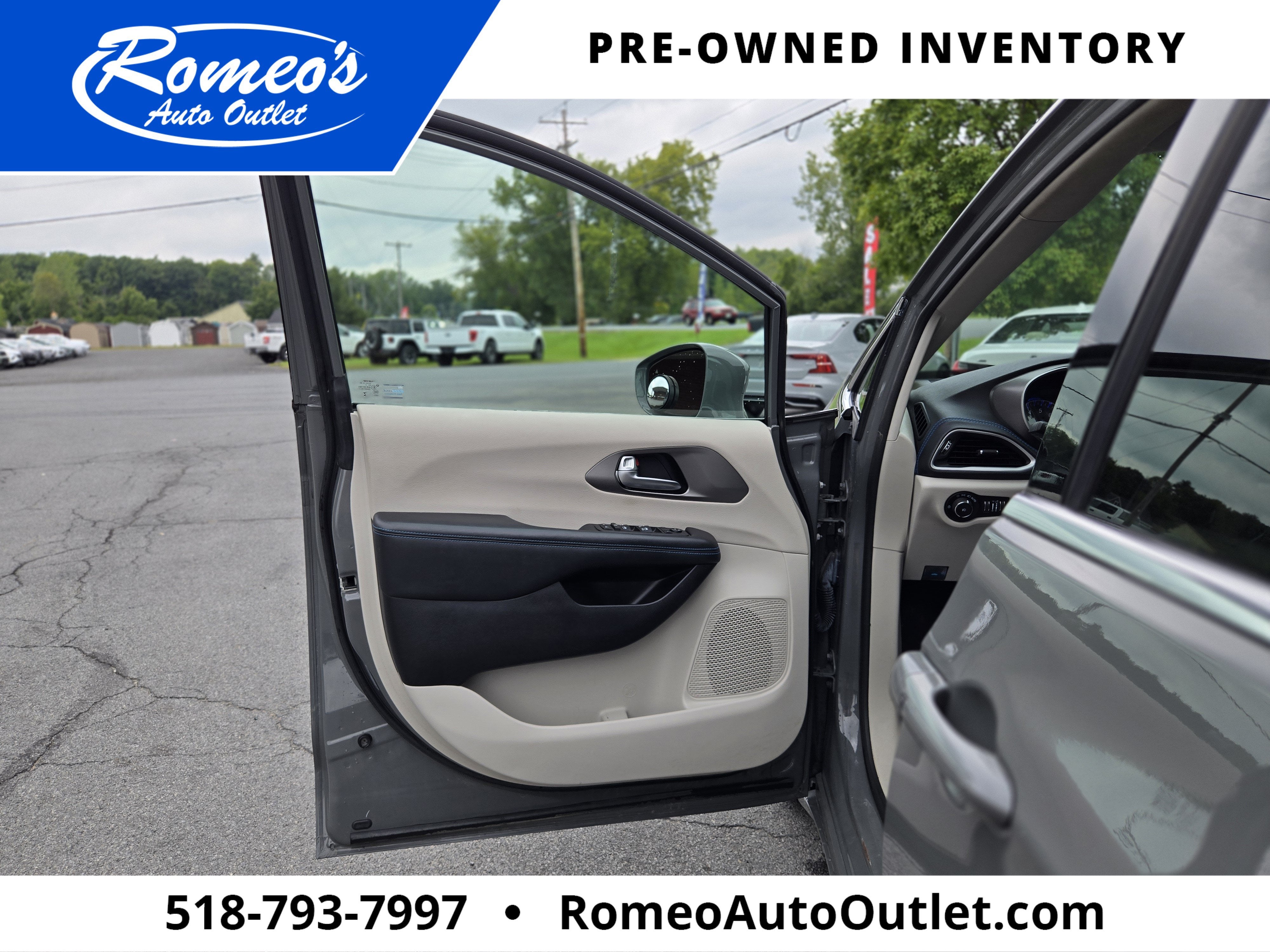 2021 Chrysler Pacifica Touring