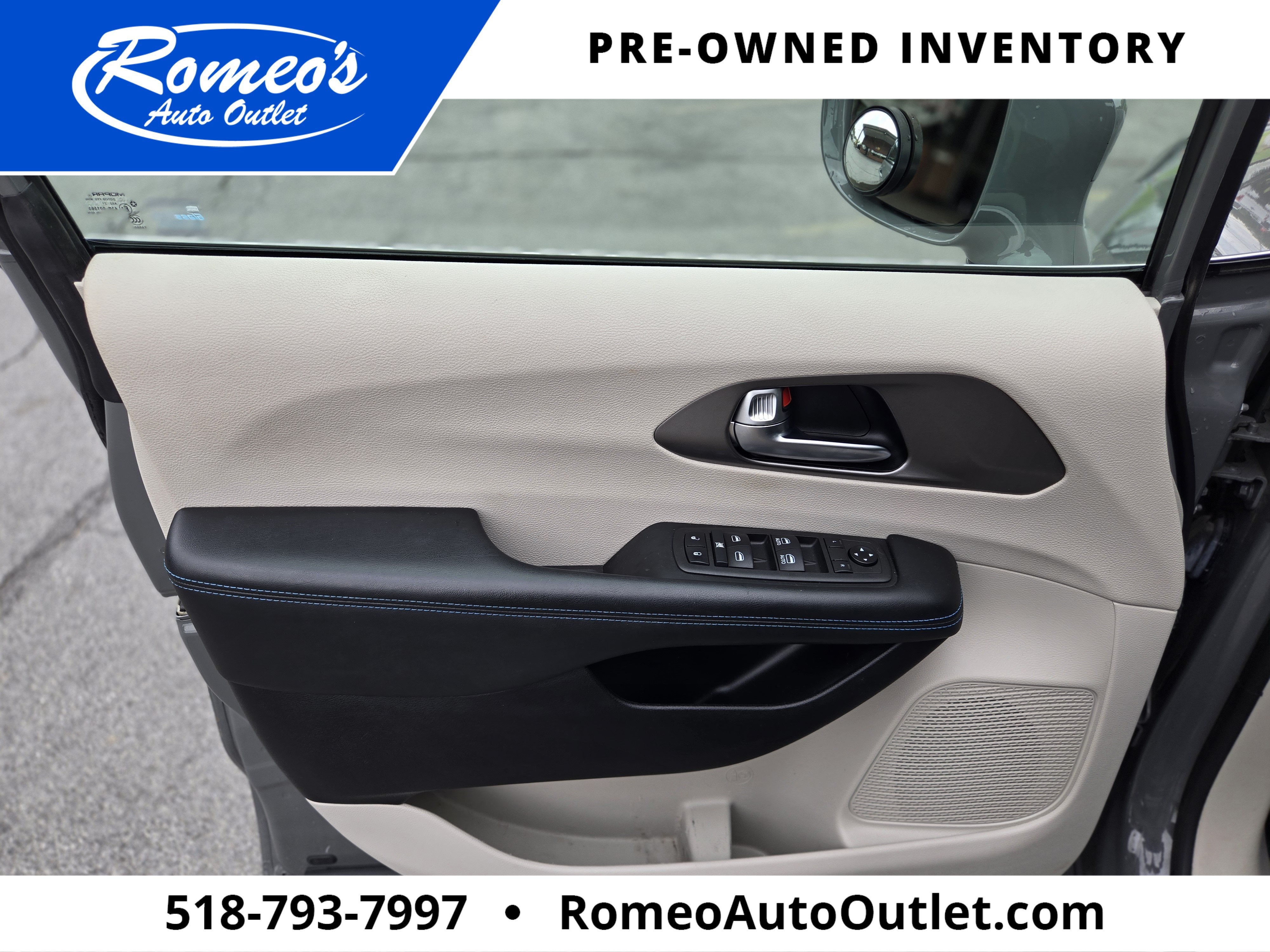 2021 Chrysler Pacifica Touring