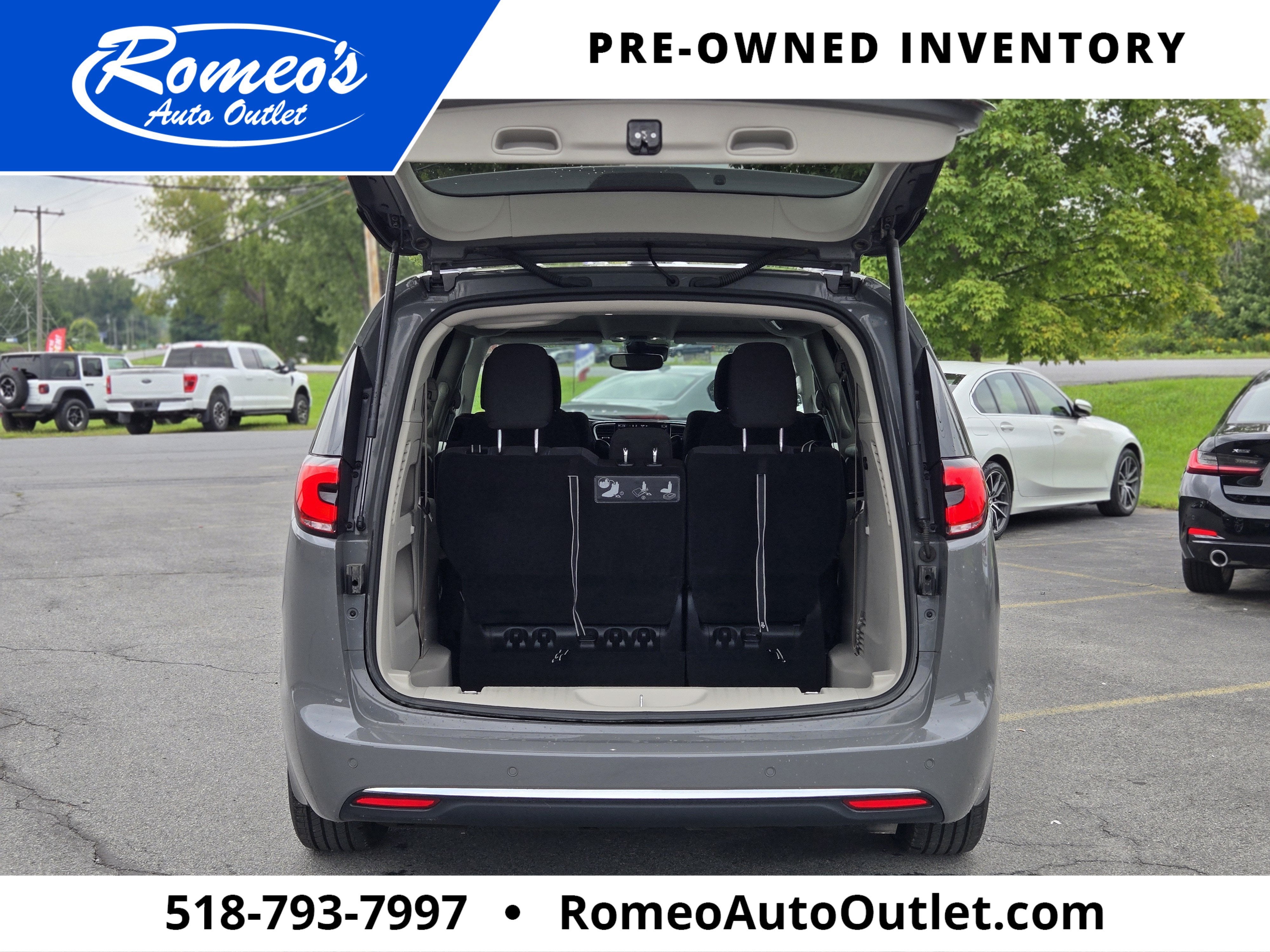 2021 Chrysler Pacifica Touring