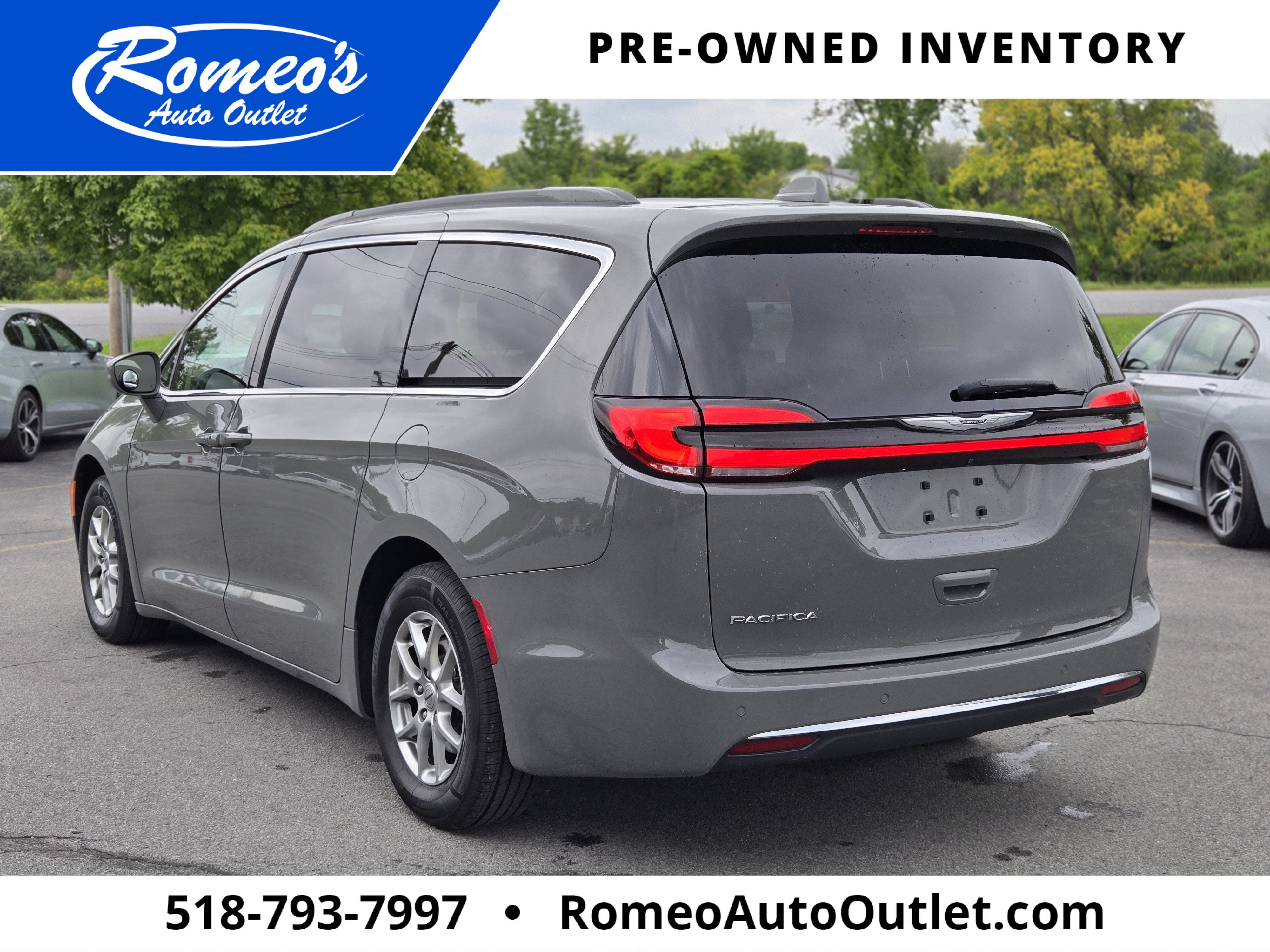 2021 Chrysler Pacifica Touring