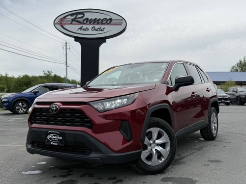 2022 Toyota RAV4 LE