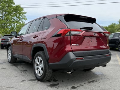 2022 Toyota RAV4 LE