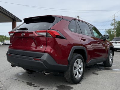 2022 Toyota RAV4 LE