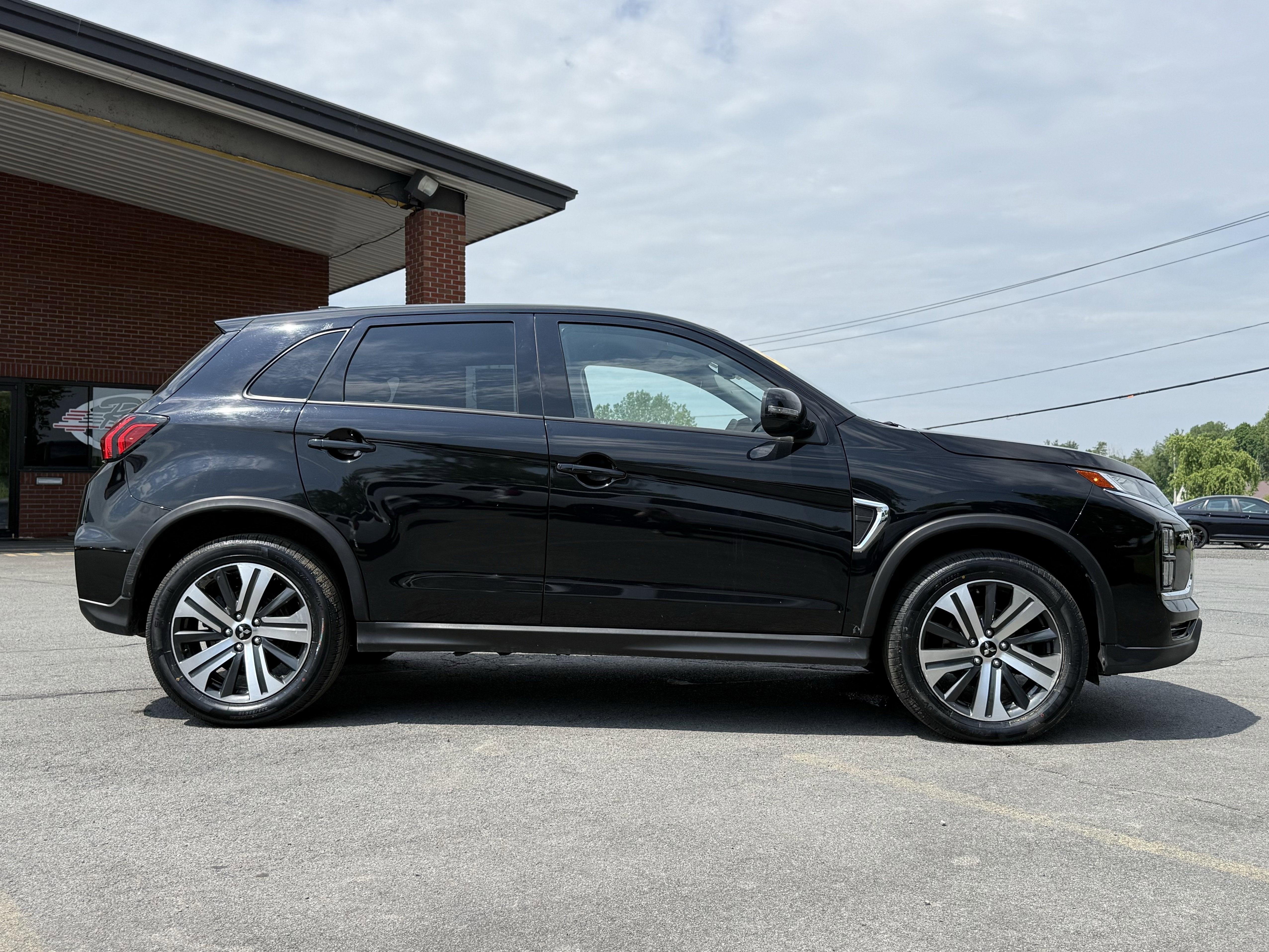 2024 Mitsubishi Outlander Sport 2.0 ES