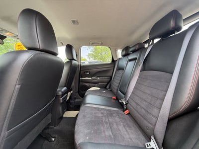 2024 Mitsubishi Outlander Sport 2.0 ES
