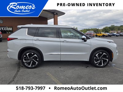 2023 Mitsubishi Outlander SEL