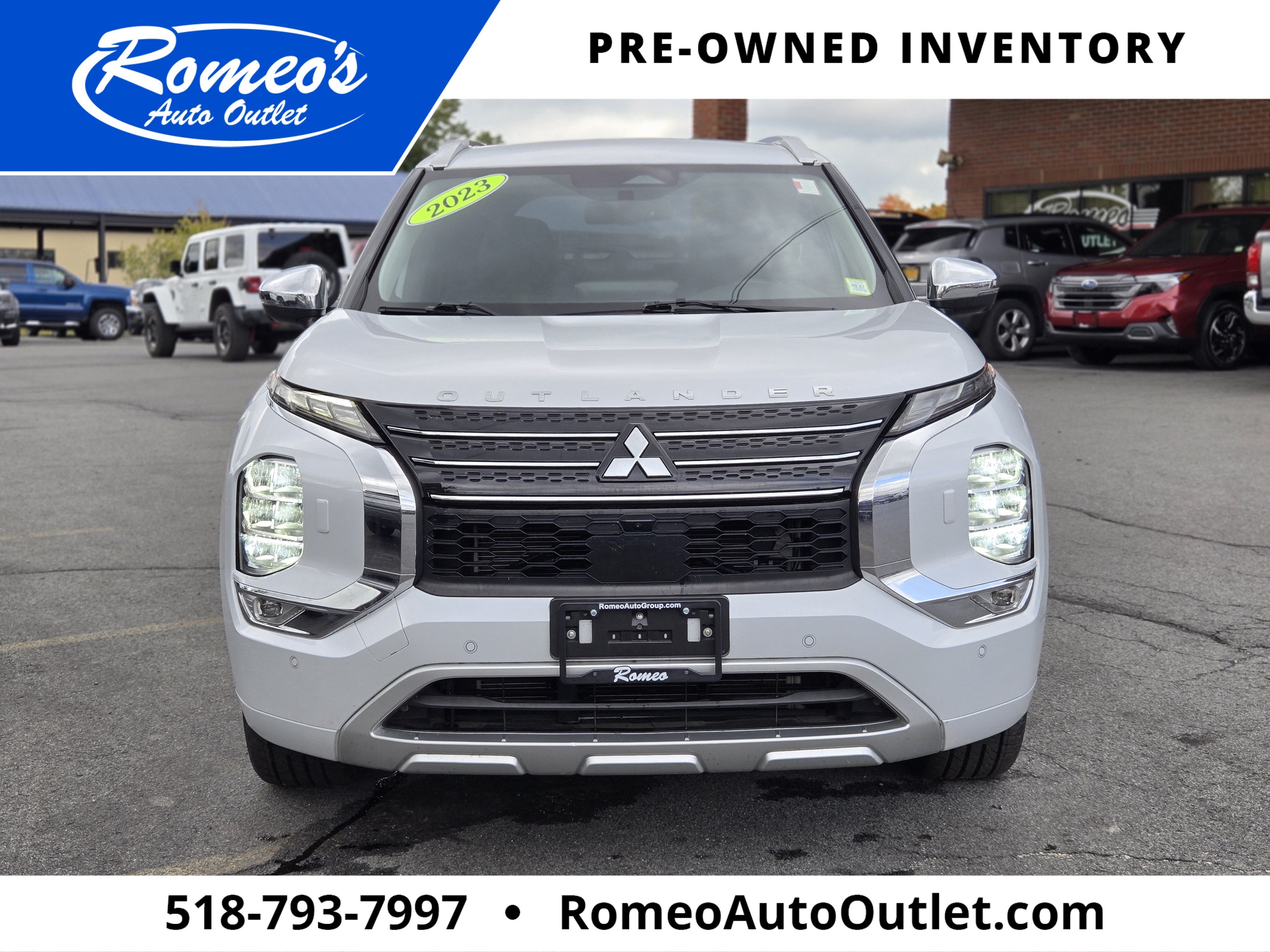 2023 Mitsubishi Outlander SEL