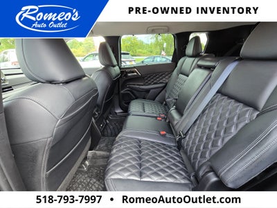 2023 Mitsubishi Outlander SEL
