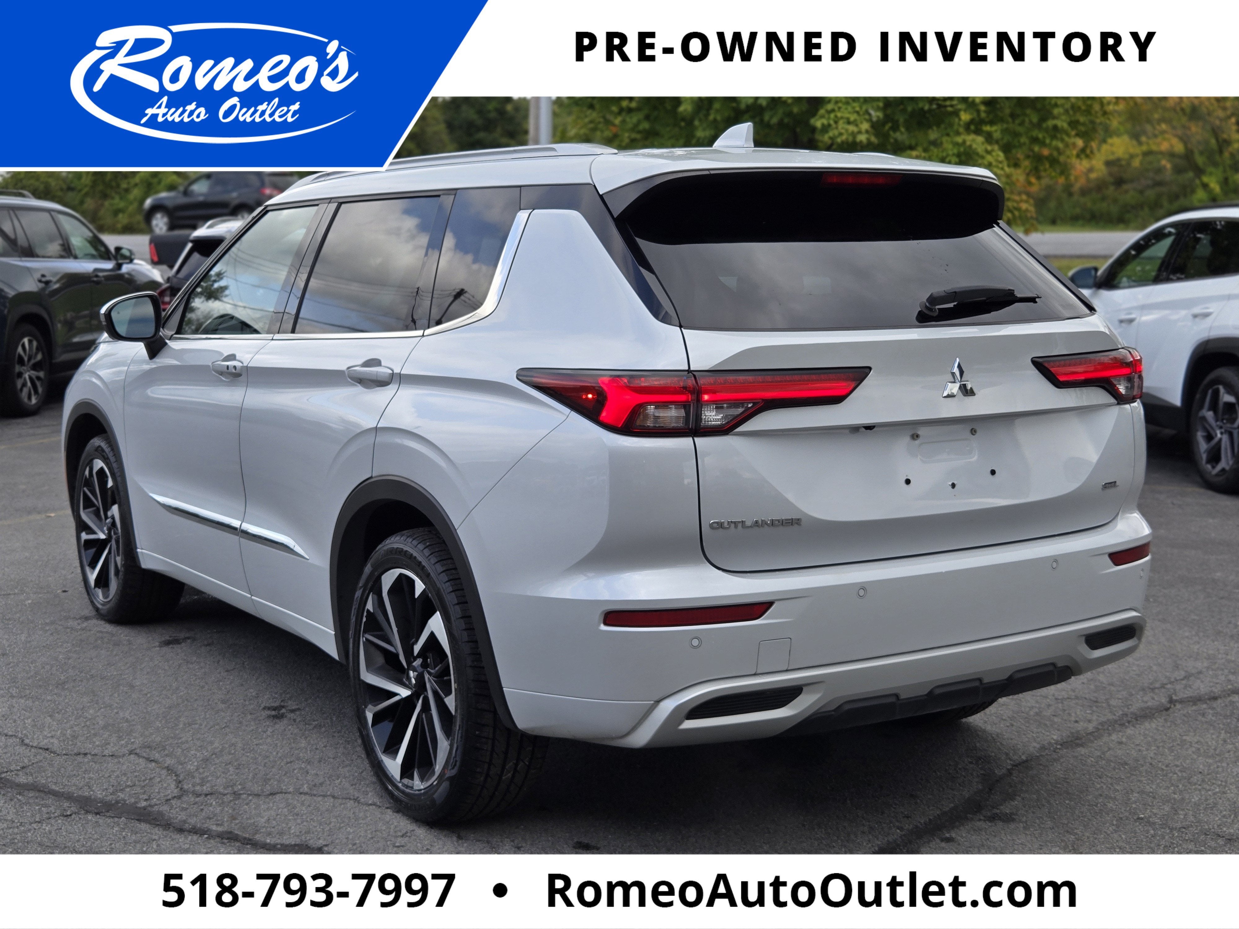2023 Mitsubishi Outlander SEL