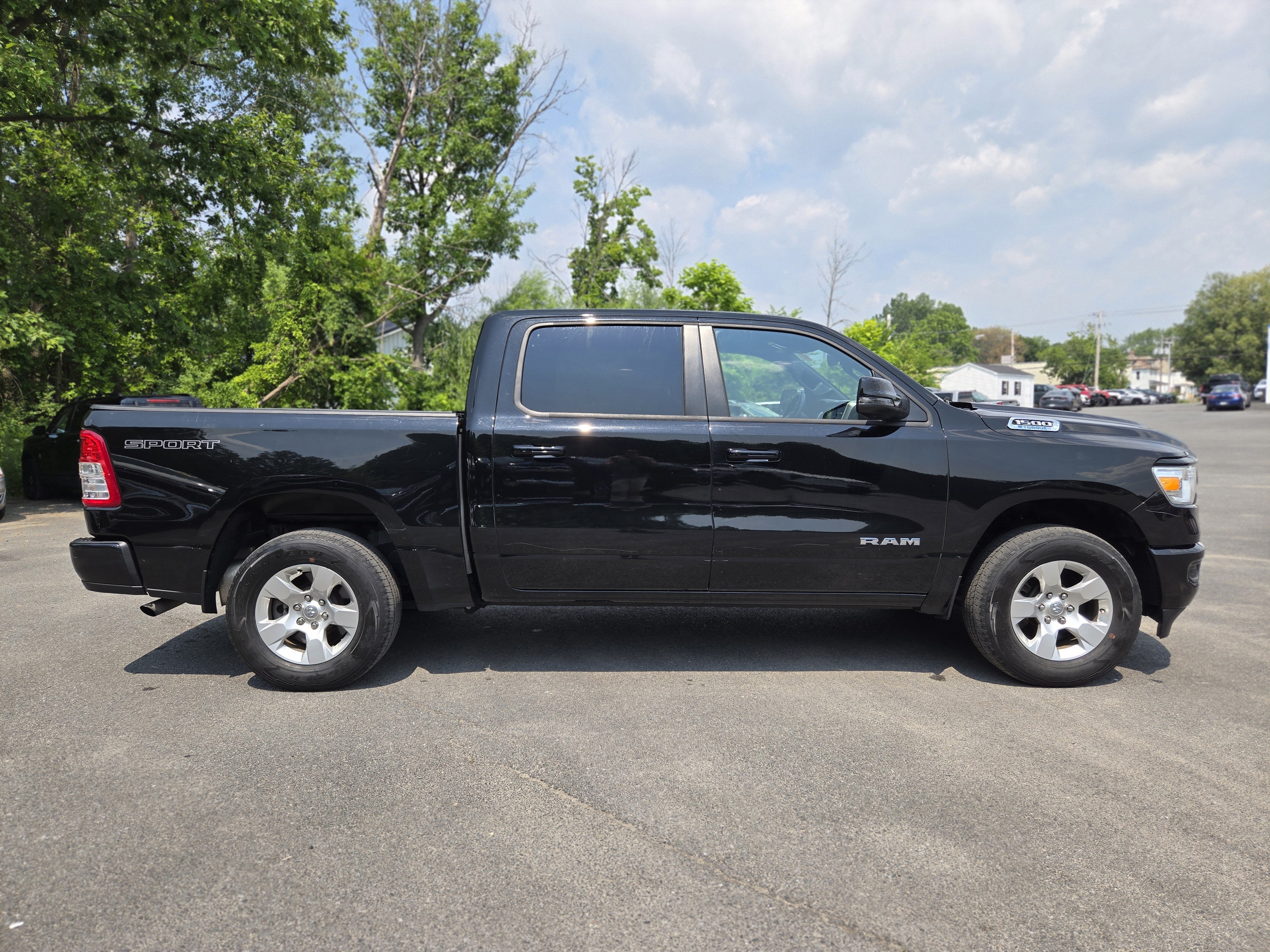 2023 RAM 1500 Big Horn Crew Cab 4x4 5'7" Box
