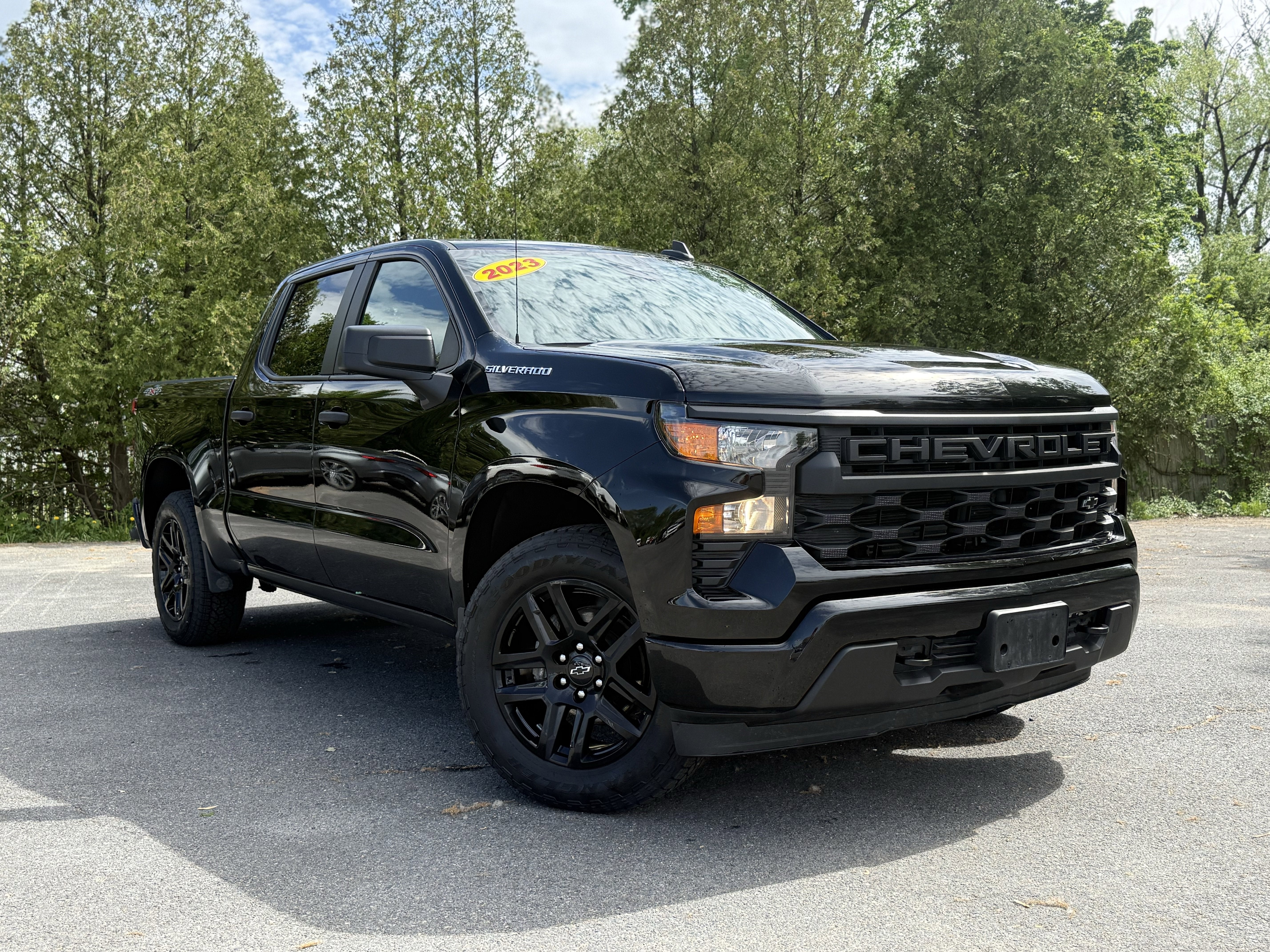 2023 Chevrolet Silverado 1500 Custom