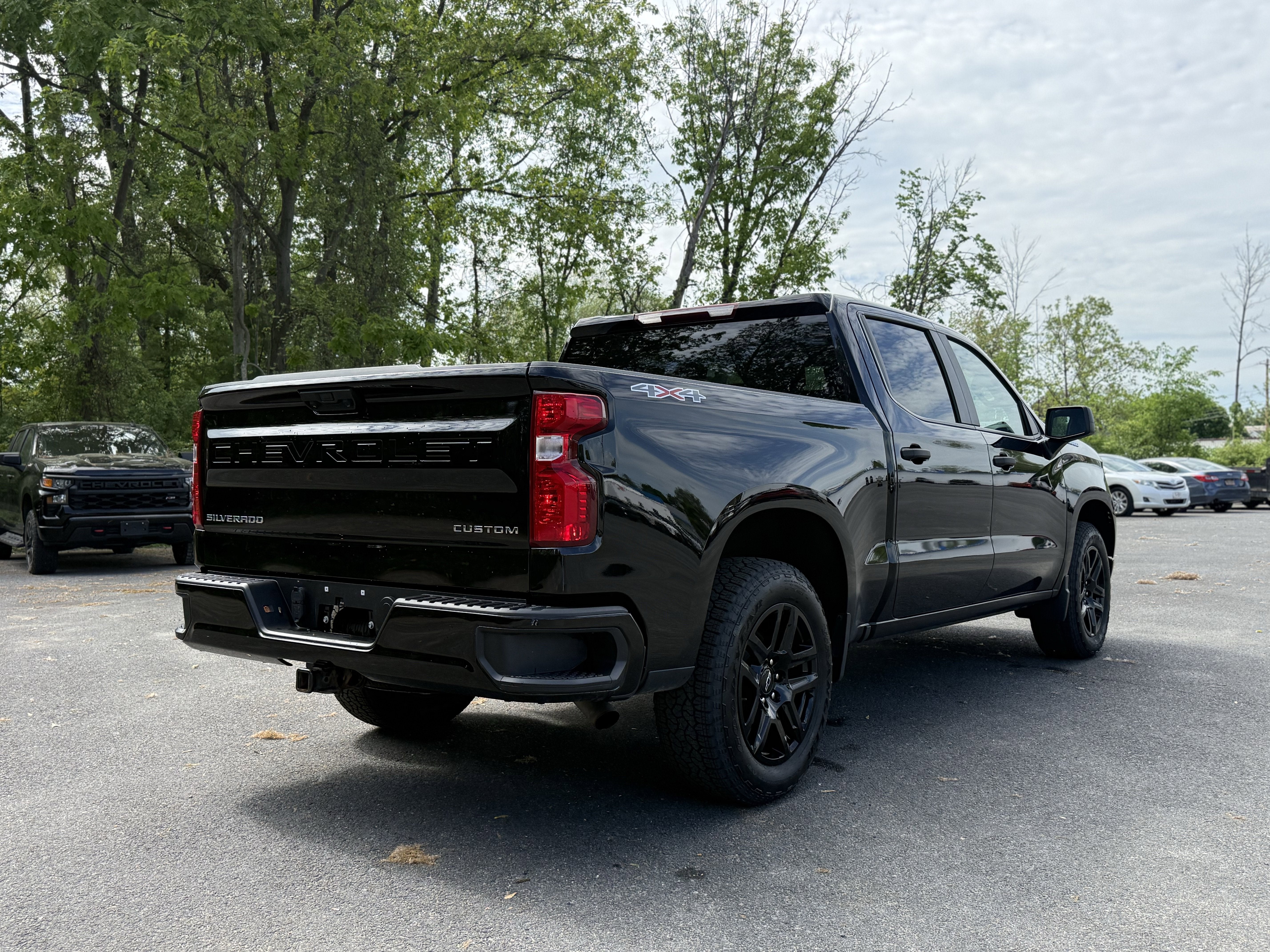 2023 Chevrolet Silverado 1500 Custom