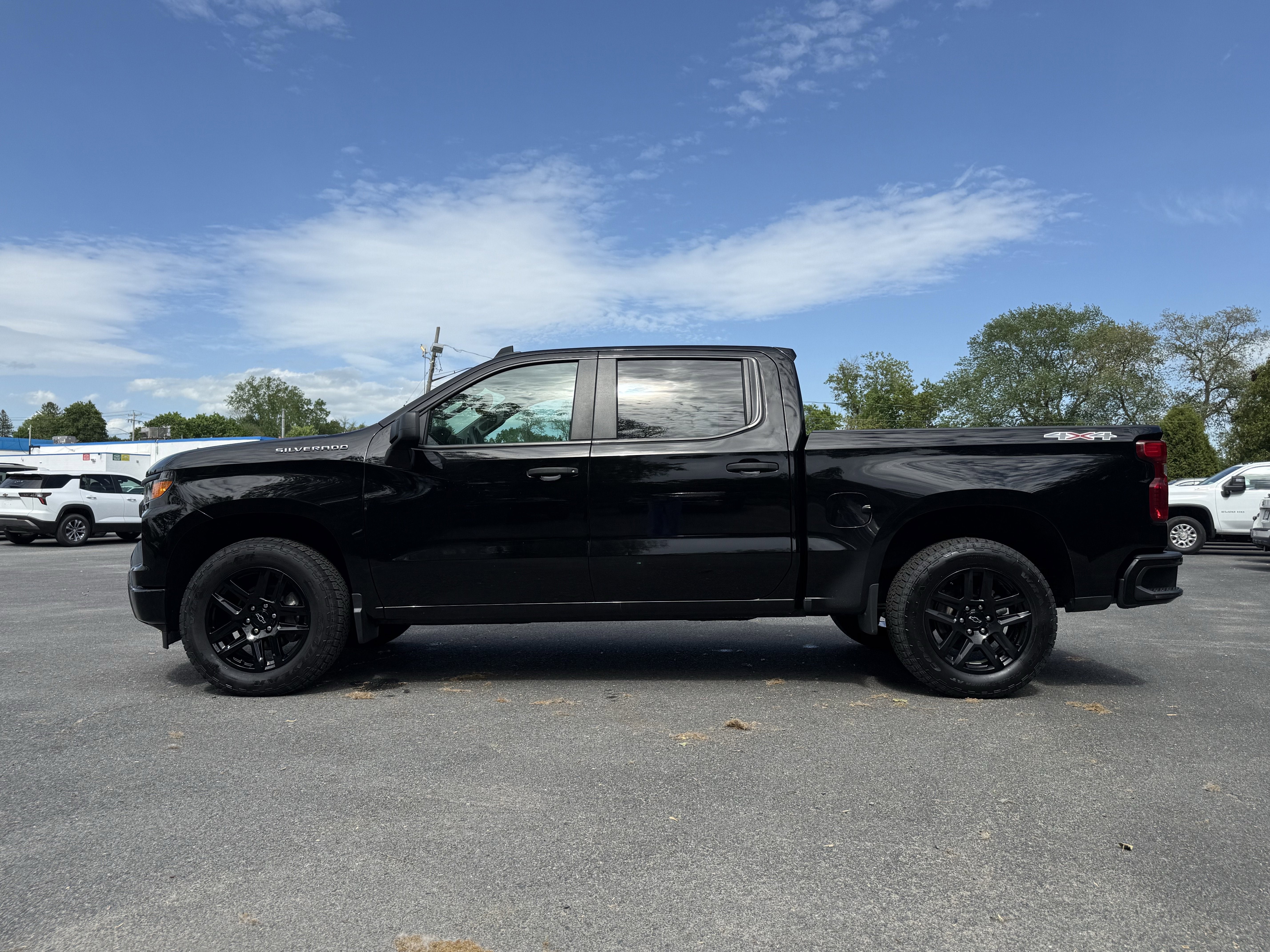 2023 Chevrolet Silverado 1500 Custom