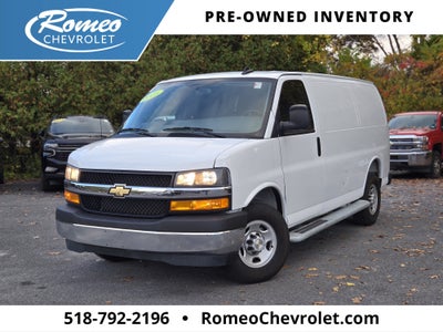 2025 Chevrolet Express Cargo WT