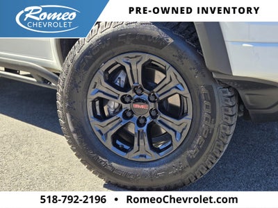 2024 GMC Canyon Elevation