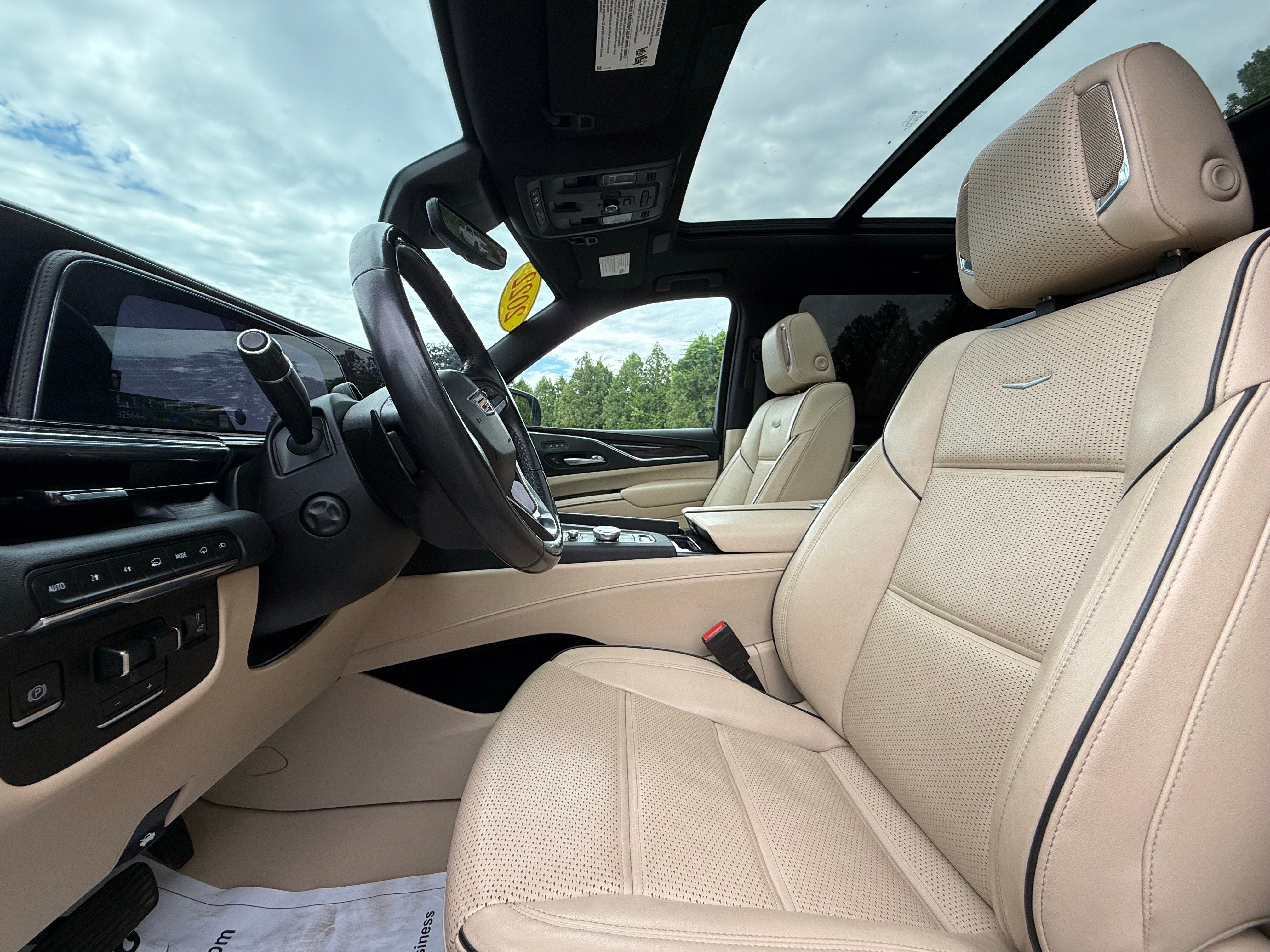 2022 Cadillac Escalade Premium Luxury