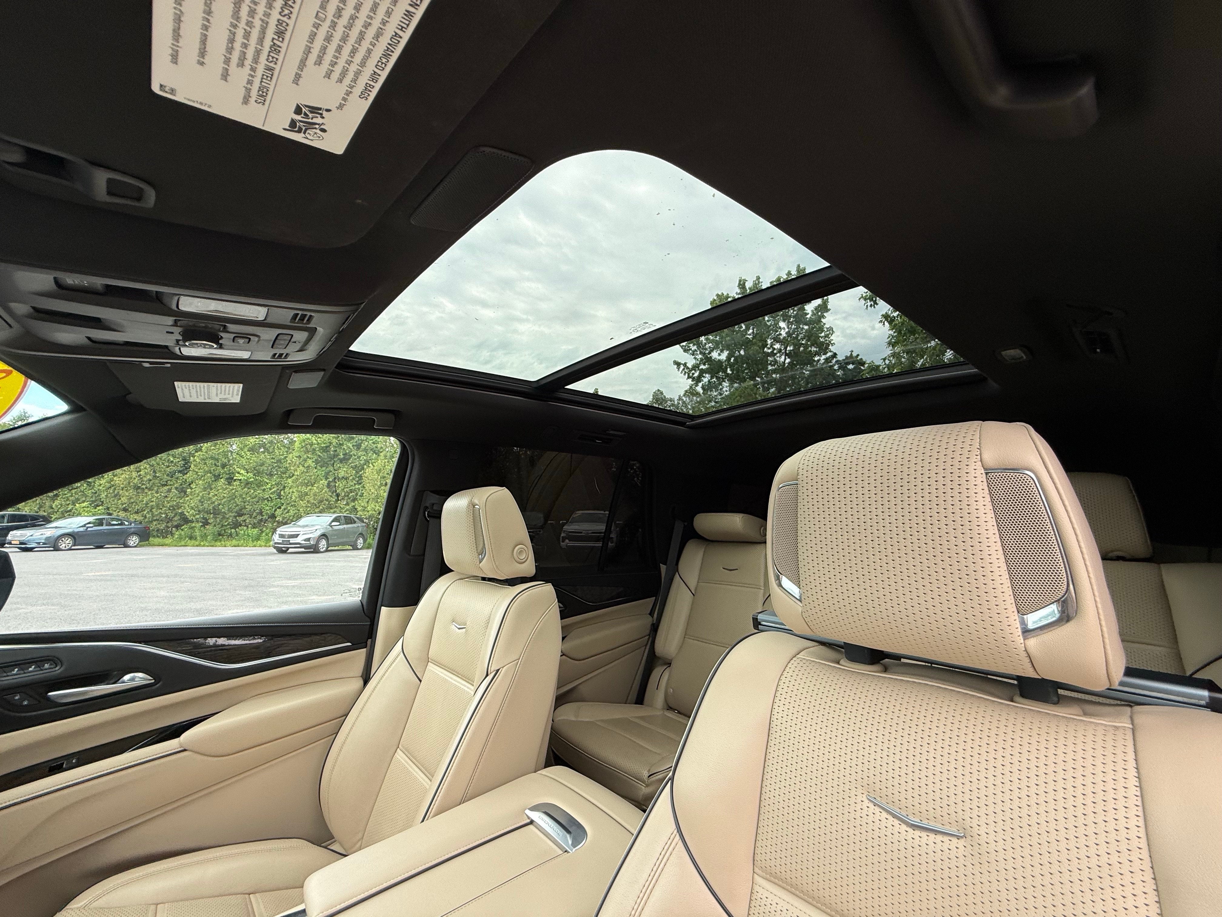 2022 Cadillac Escalade Premium Luxury