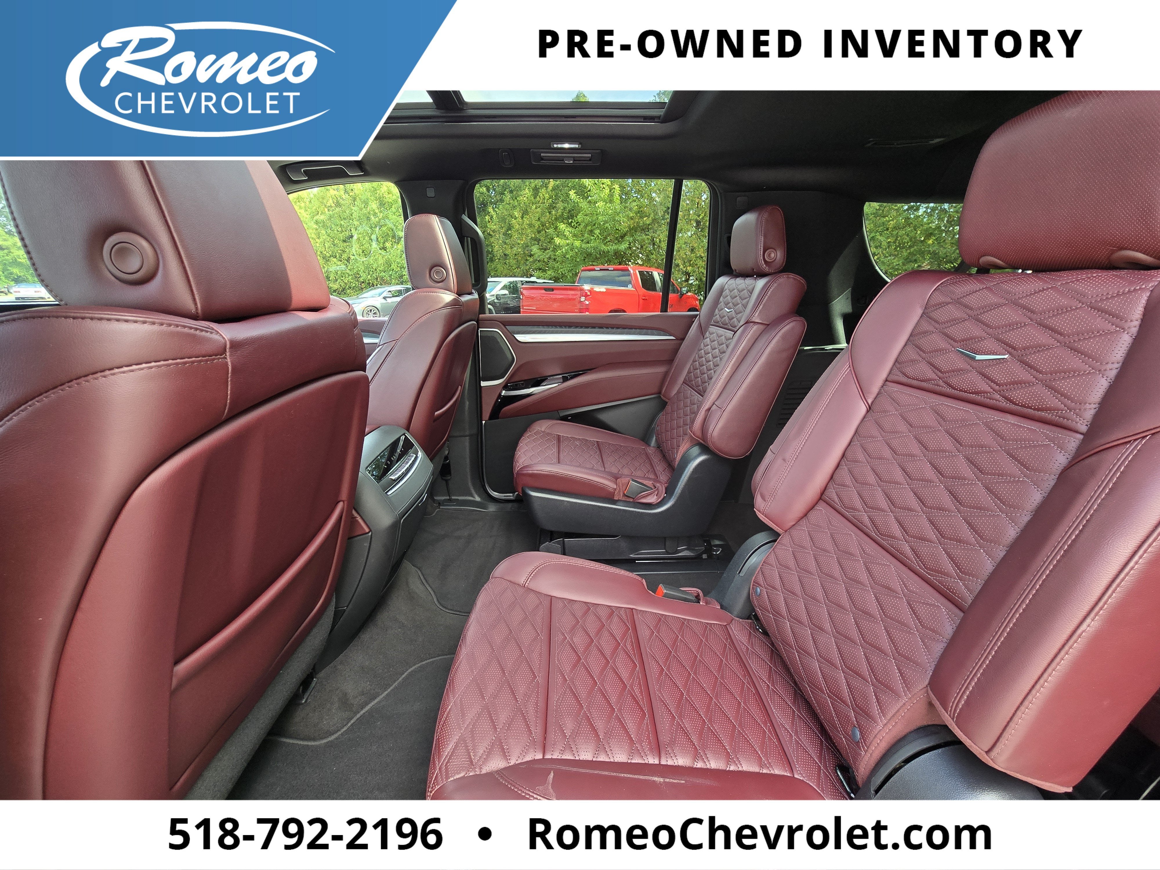 2025 Cadillac Escalade ESV Sport