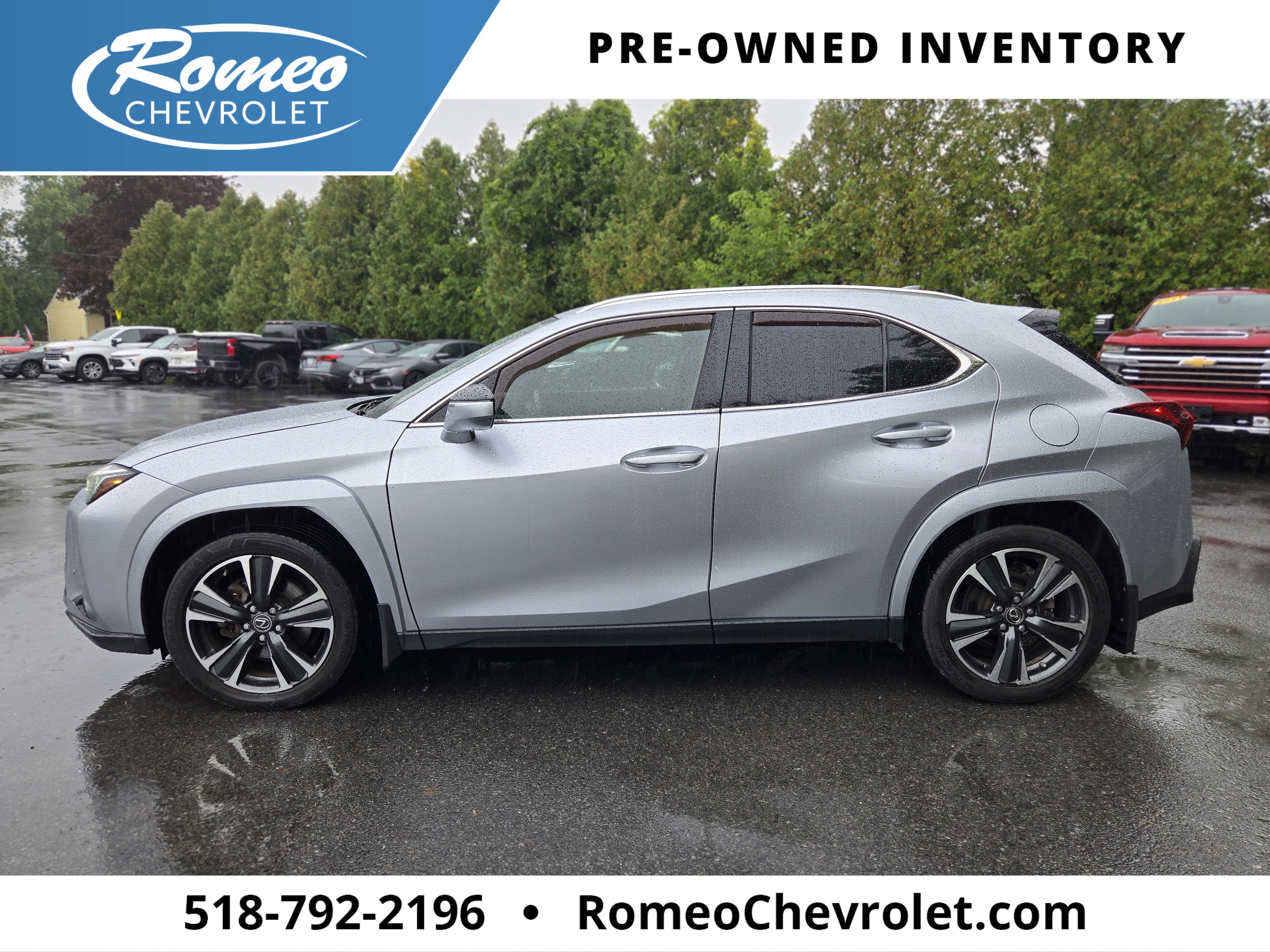 2023 Lexus UX 250h Premium