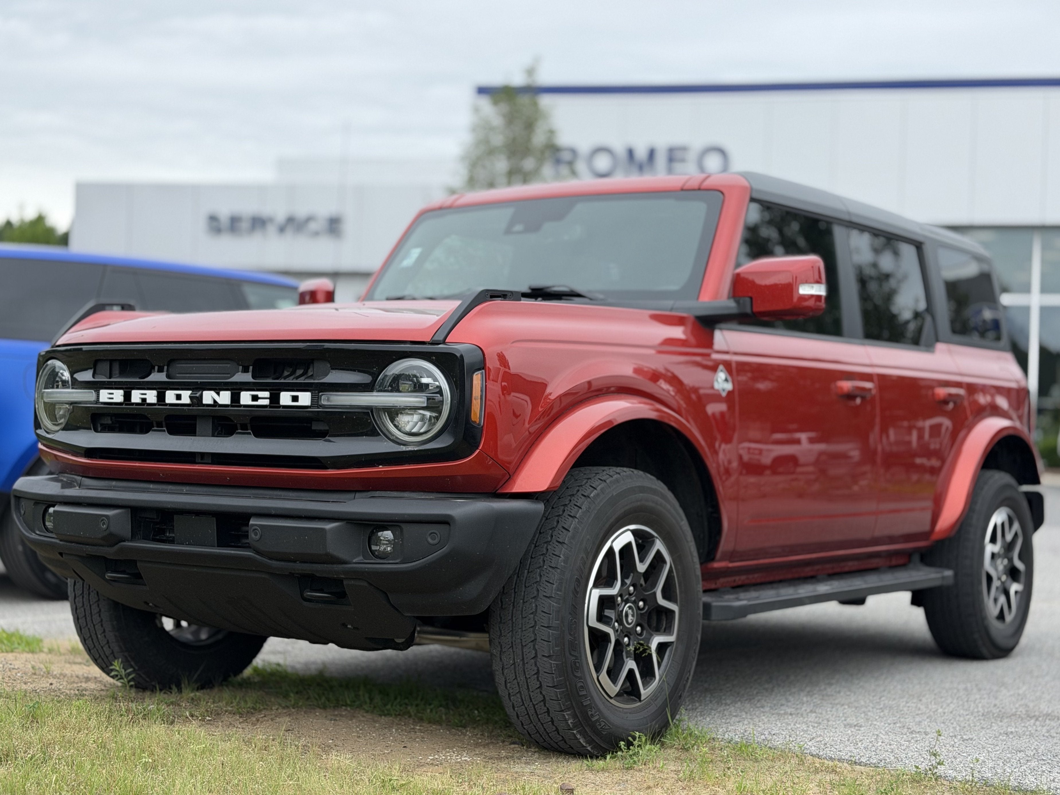 2024 Ford Bronco Outer Banks