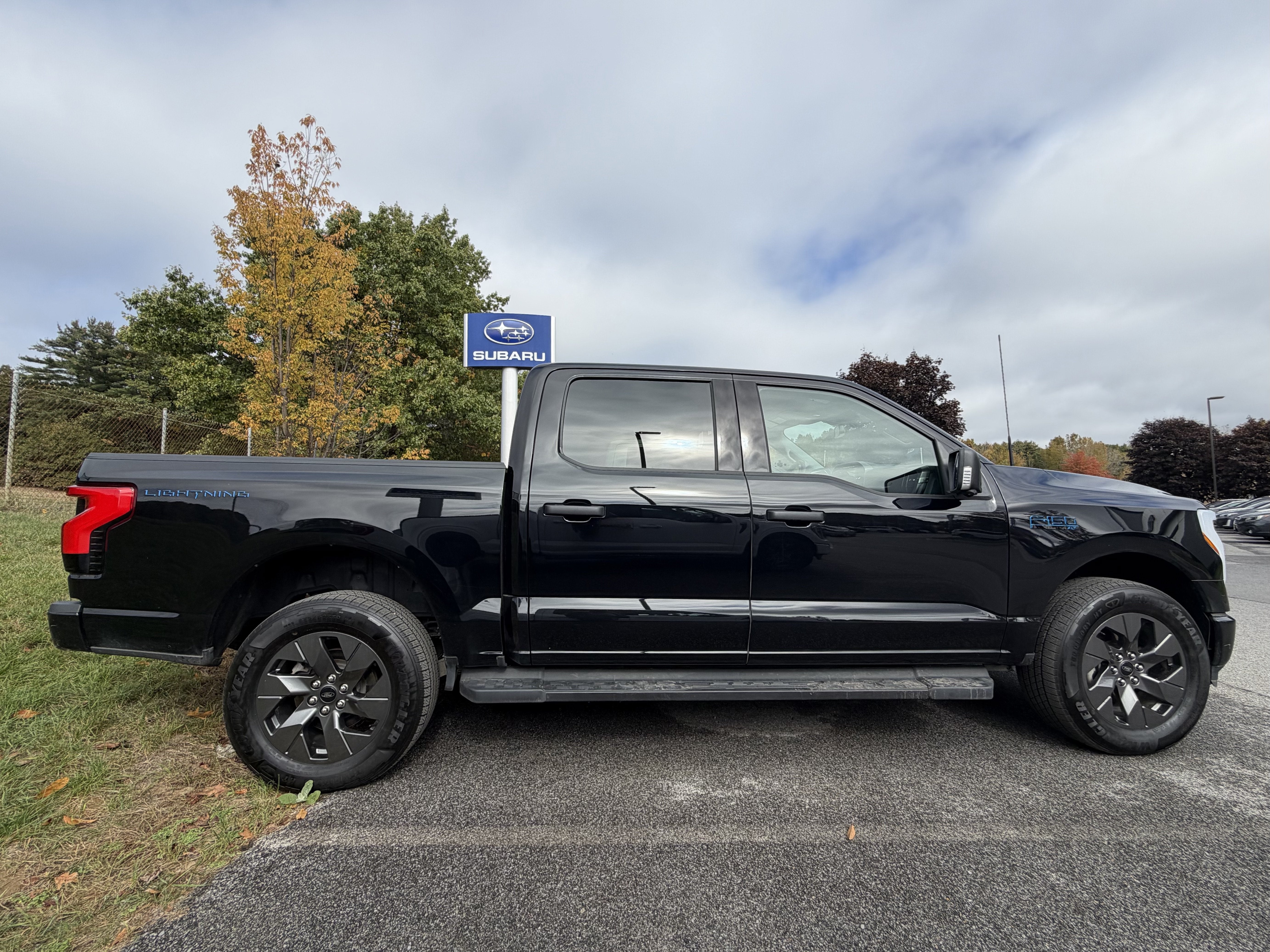 2024 Ford F-150 Lightning XLT
