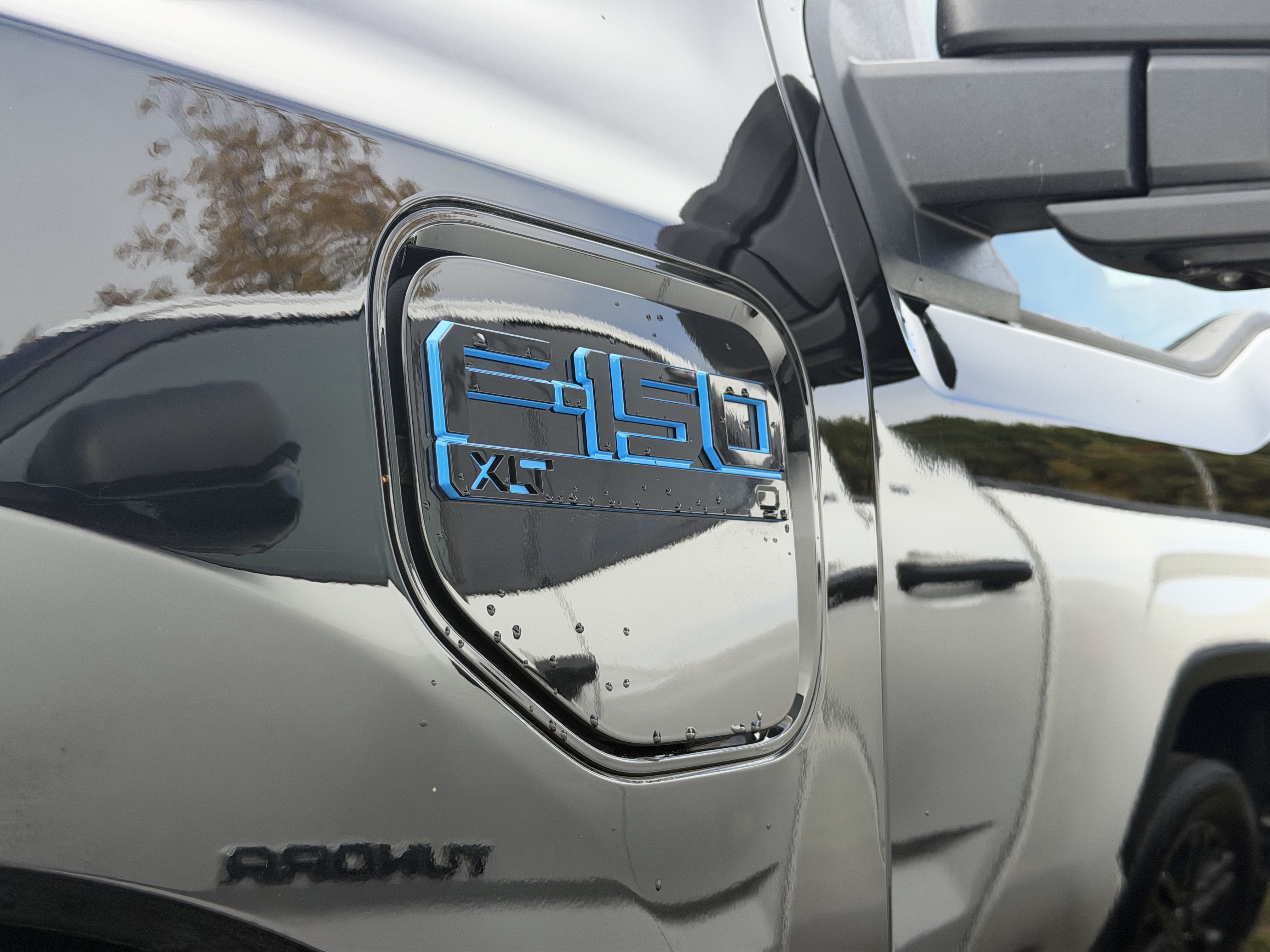 2024 Ford F-150 Lightning XLT