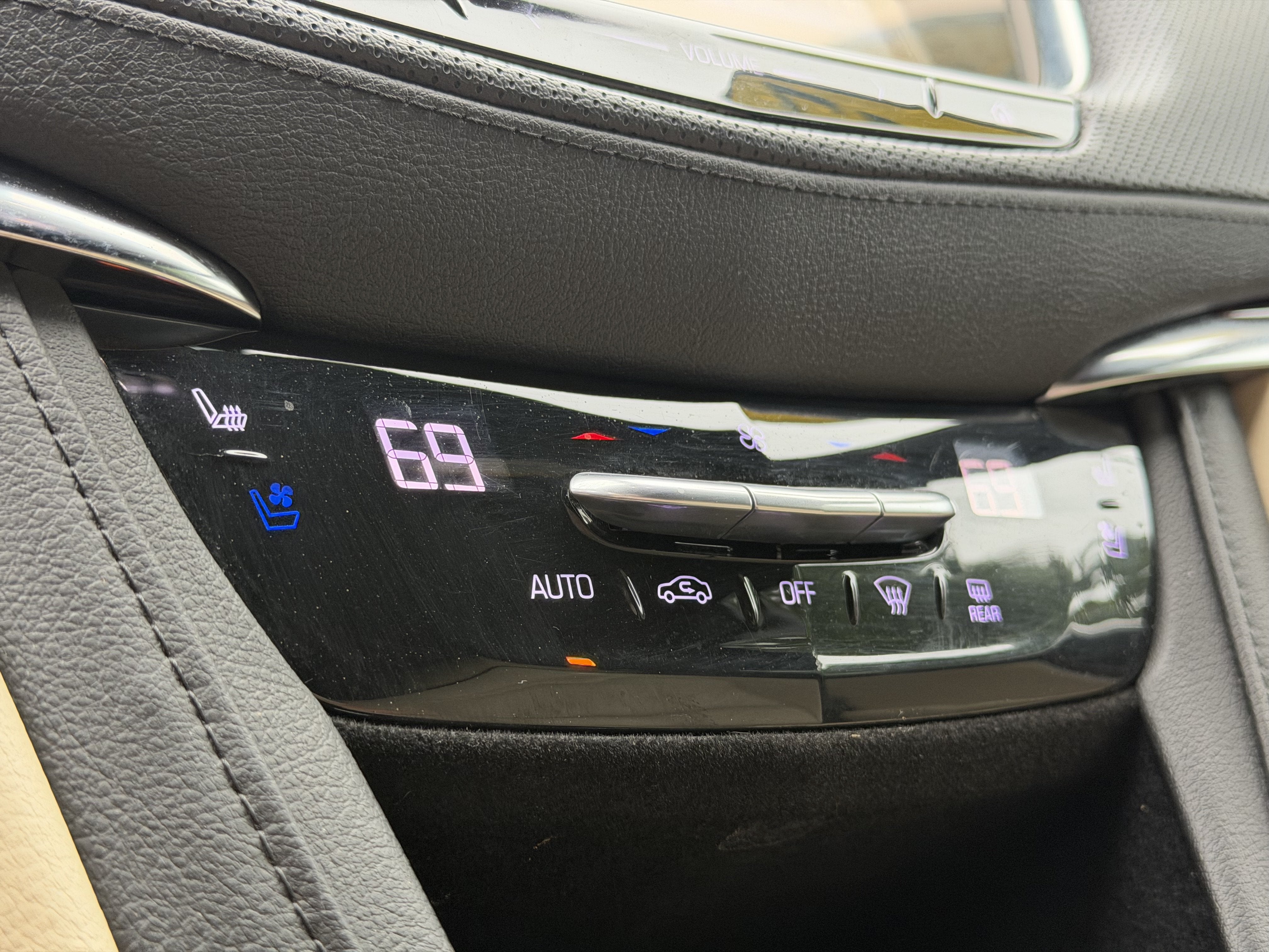 2017 Cadillac XT5 Premium Luxury