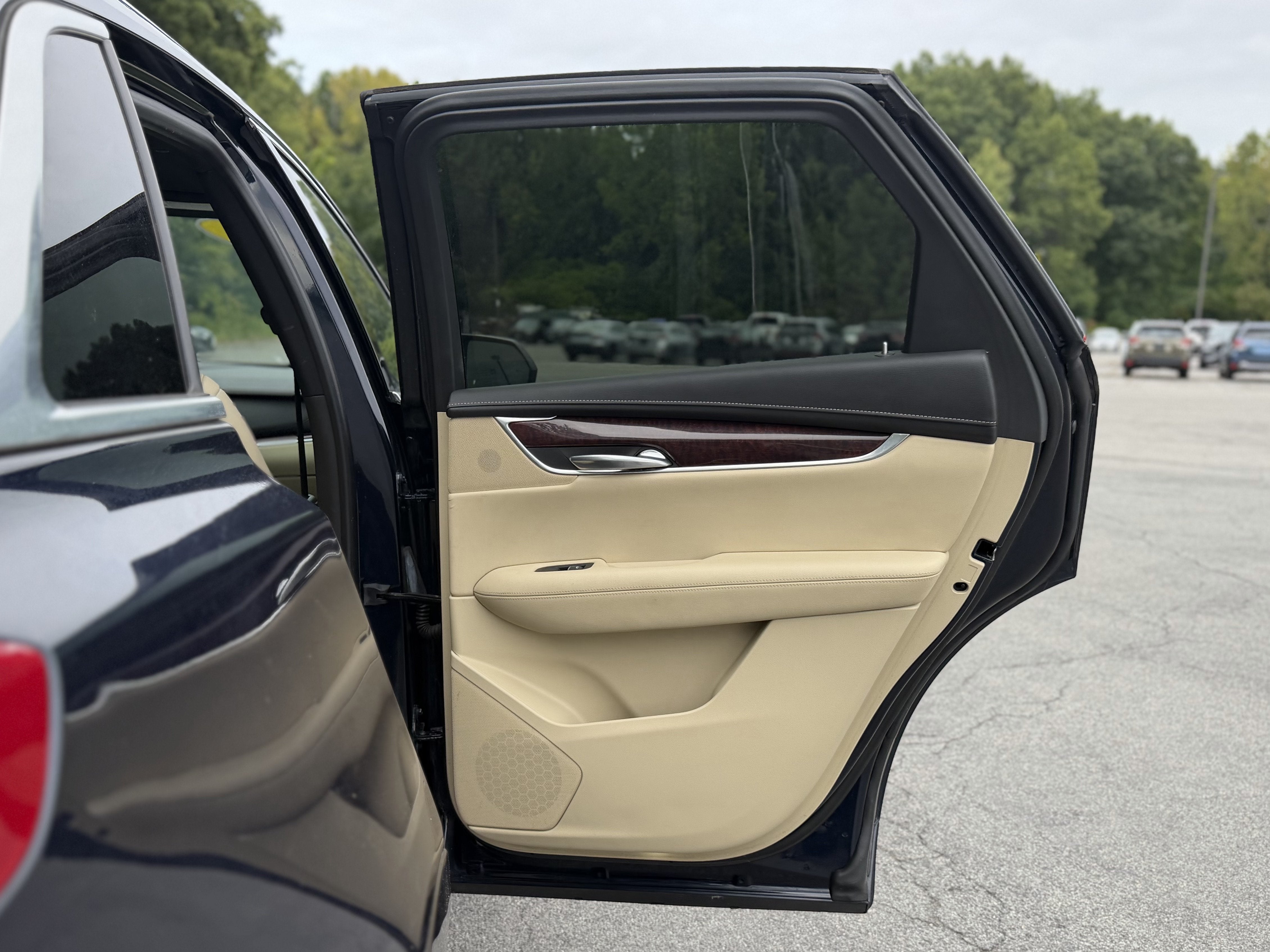 2017 Cadillac XT5 Premium Luxury