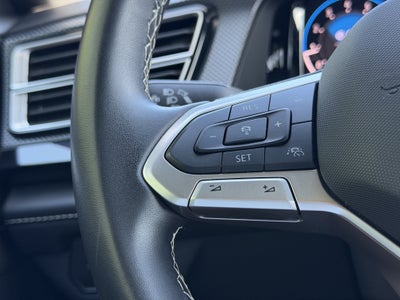 2024 Volkswagen Atlas Cross Sport 2.0T SEL