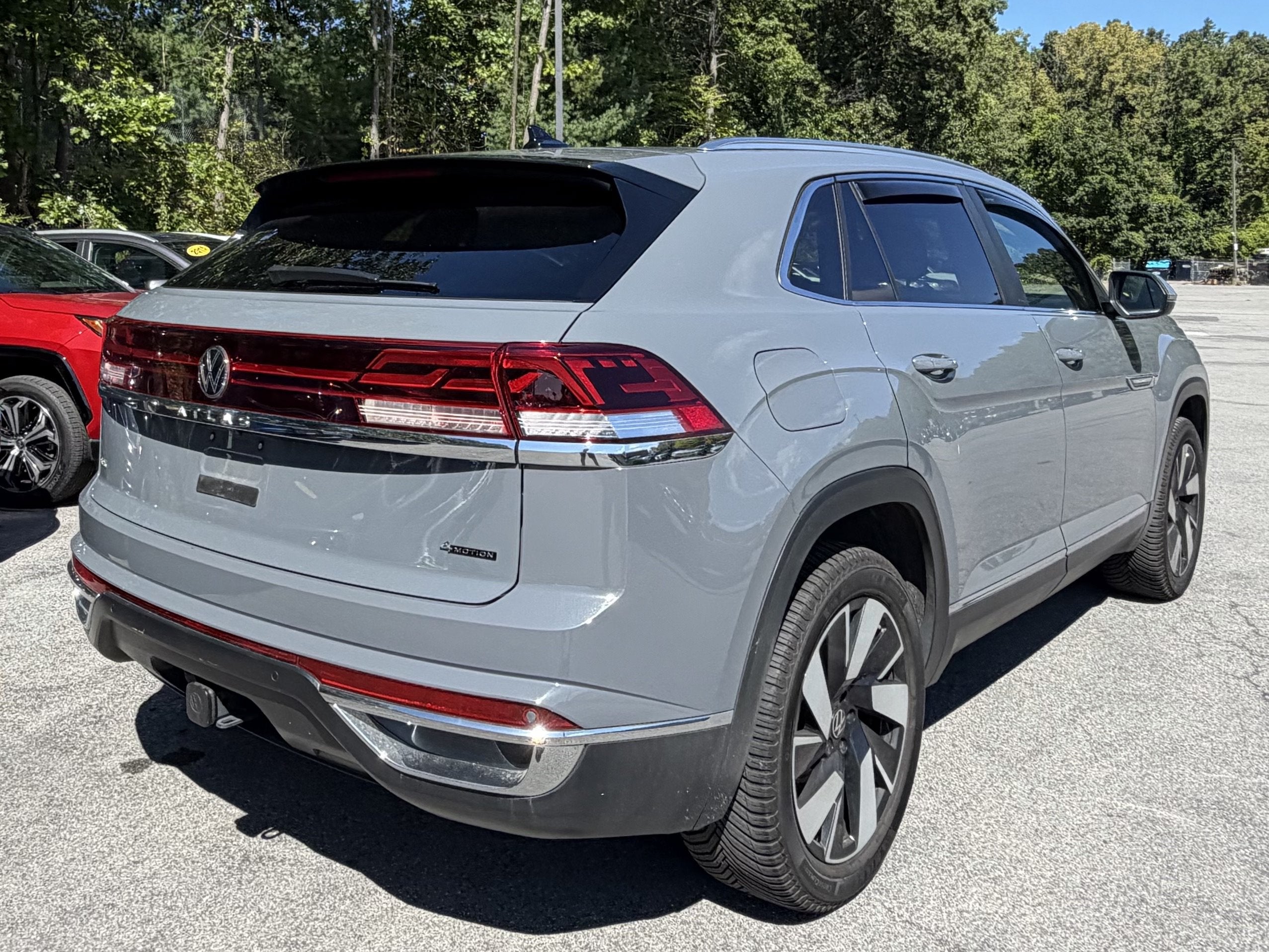 2024 Volkswagen Atlas Cross Sport 2.0T SEL