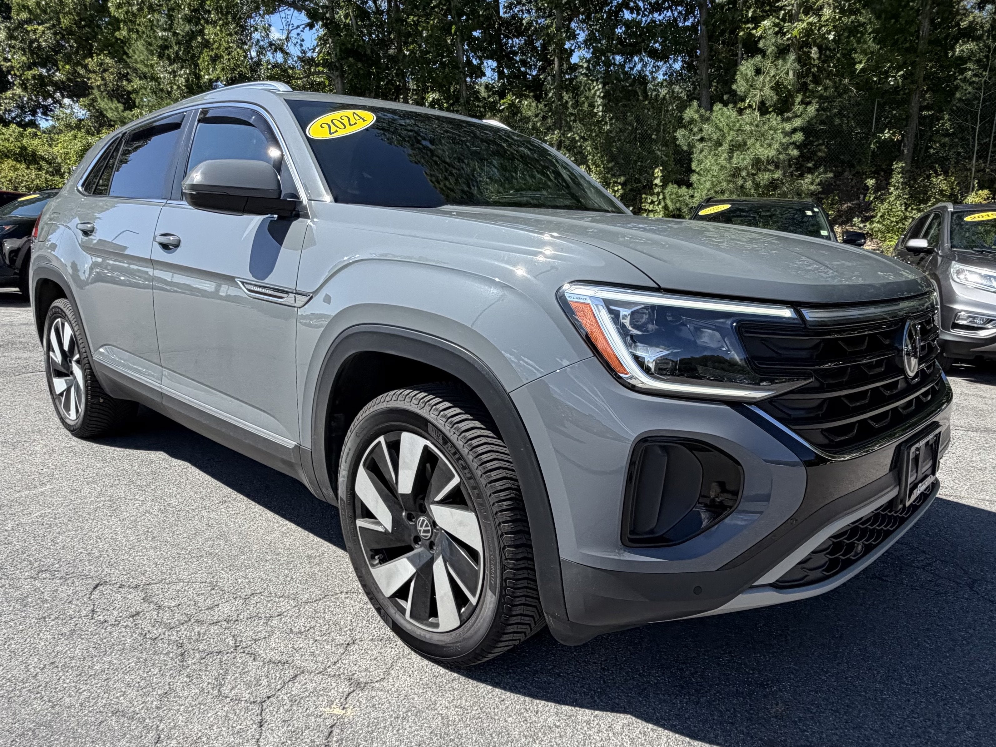 2024 Volkswagen Atlas Cross Sport 2.0T SEL