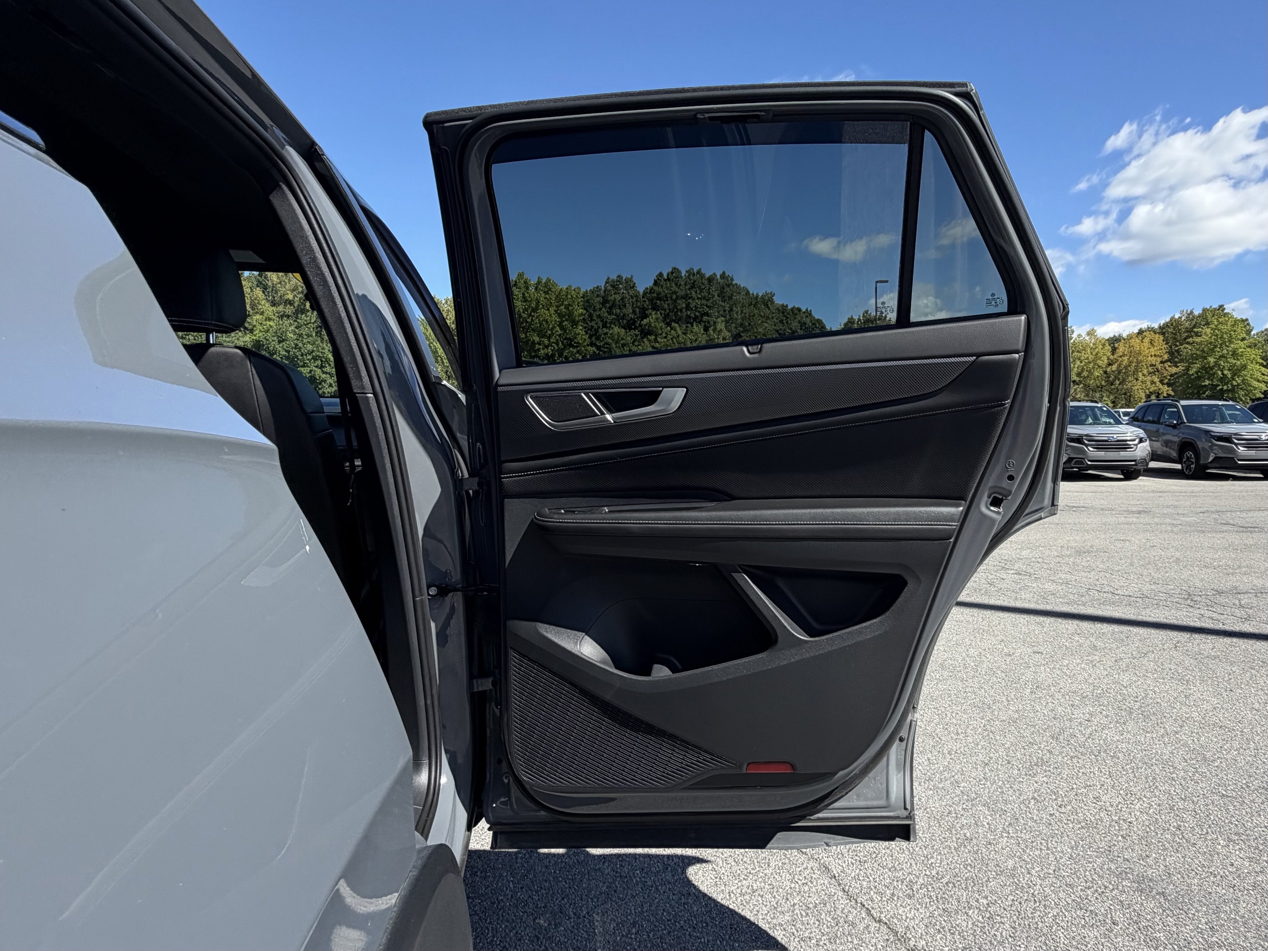 2024 Volkswagen Atlas Cross Sport 2.0T SEL