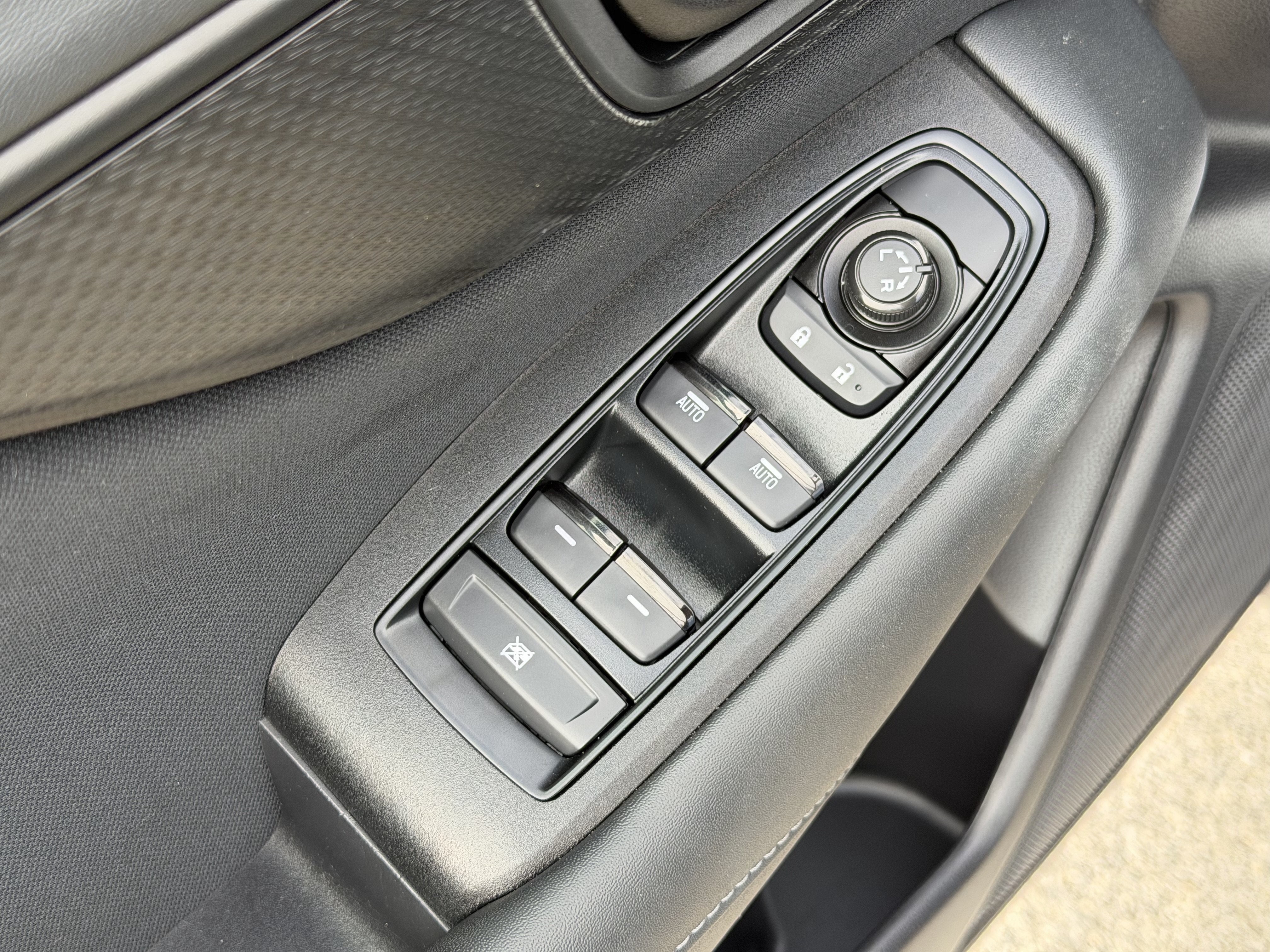2025 Subaru Outback 2.5i