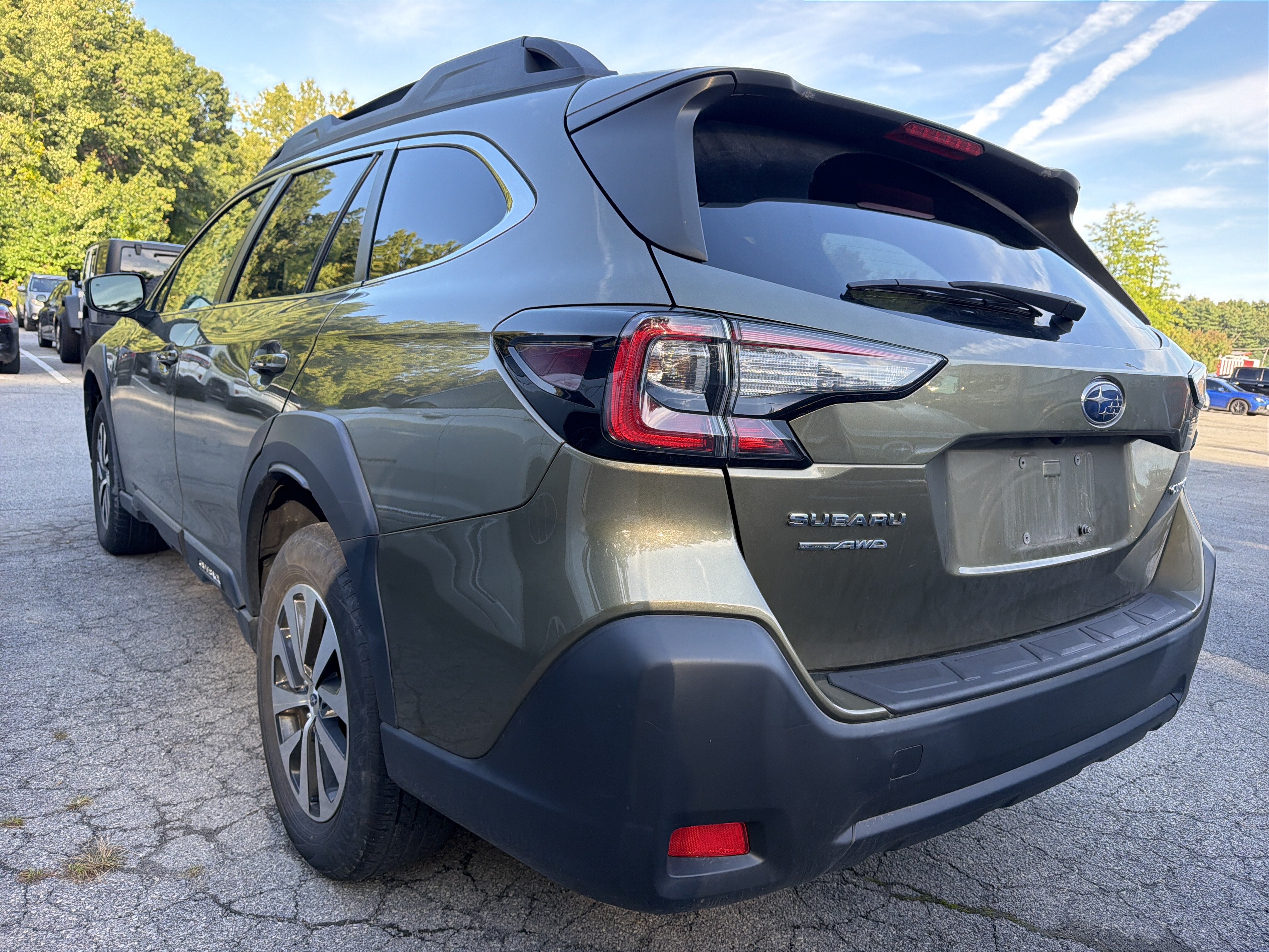 2024 Subaru Outback Premium