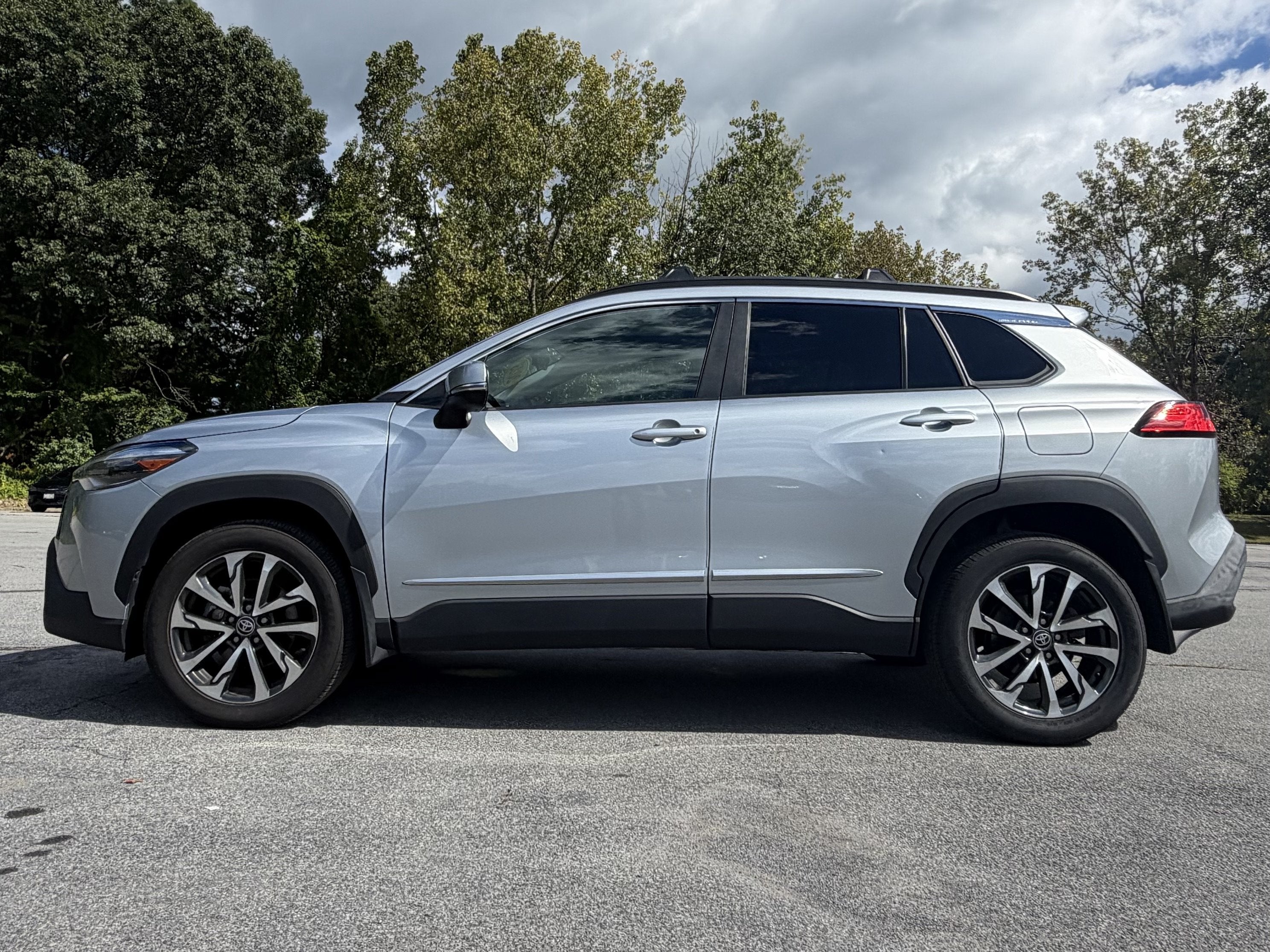 2022 Toyota Corolla Cross XLE