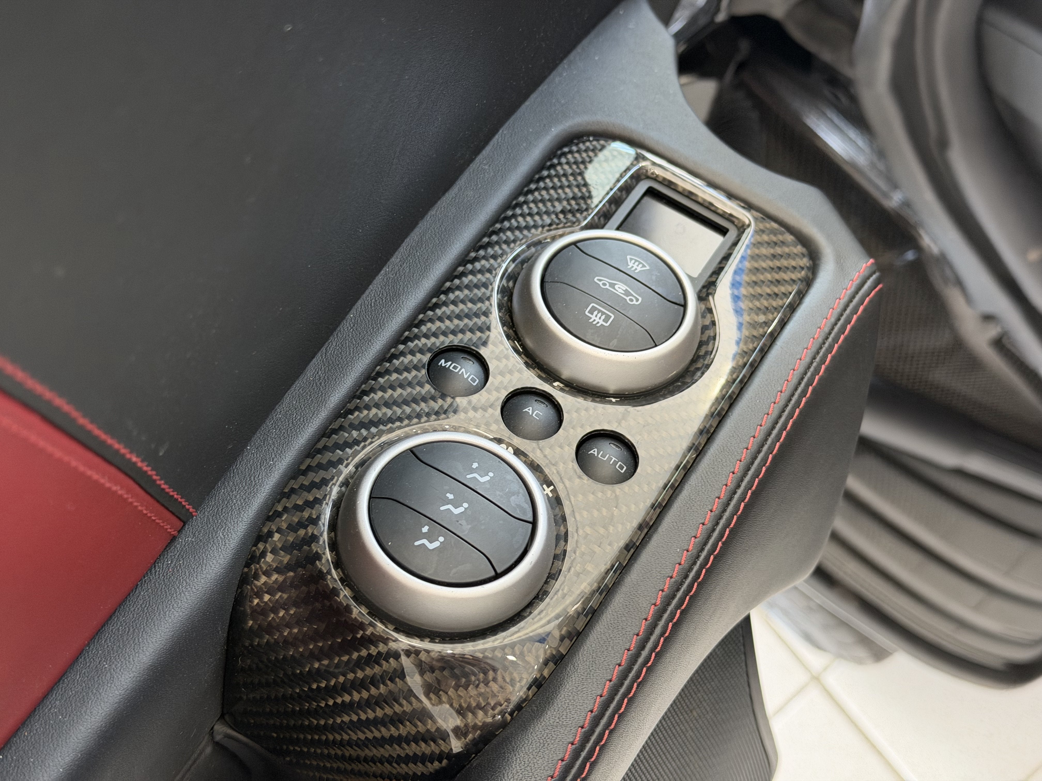 2012 McLaren MP4-12C Base