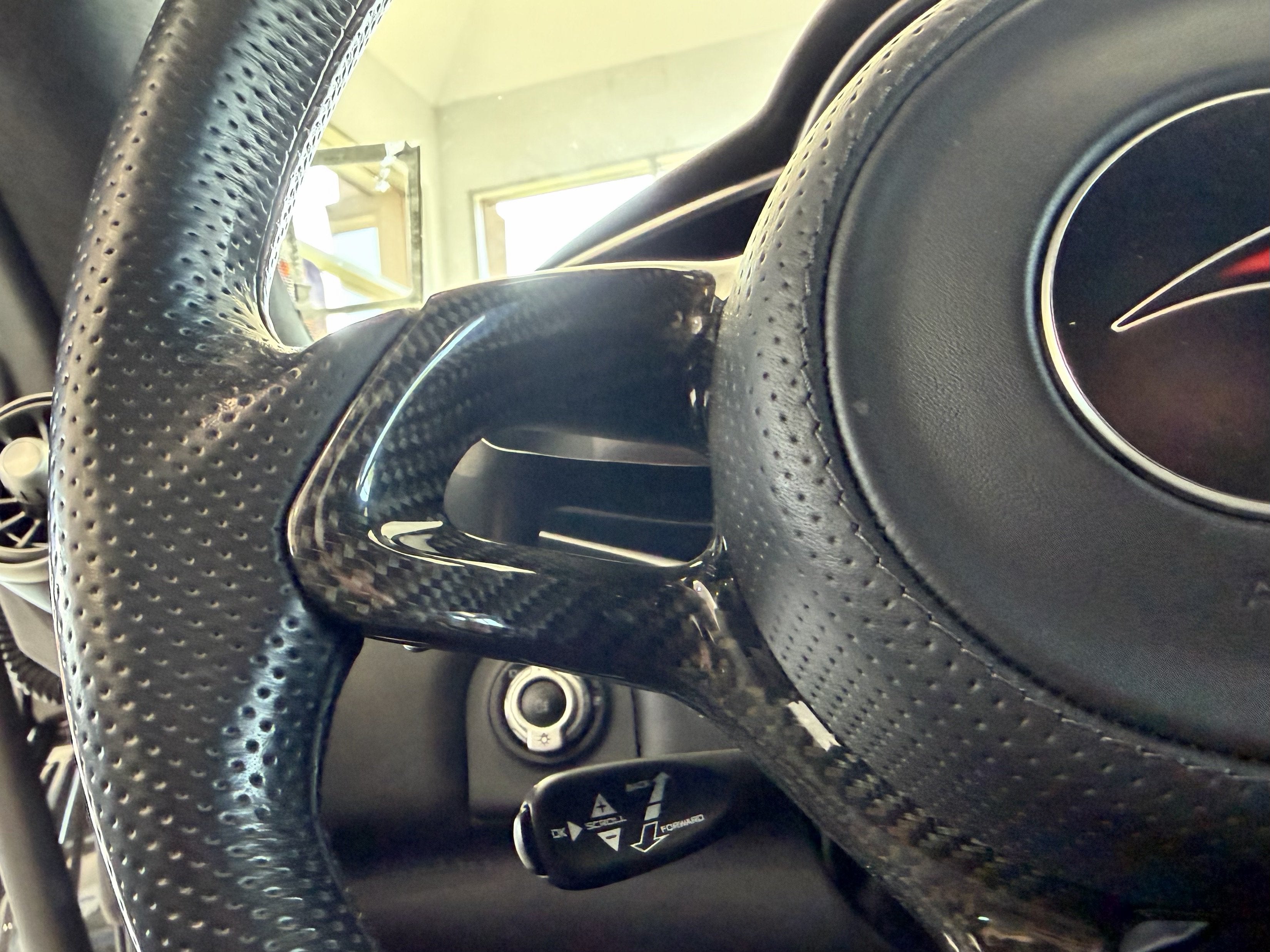 2012 McLaren MP4-12C Base