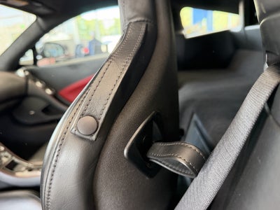 2012 McLaren MP4-12C Base