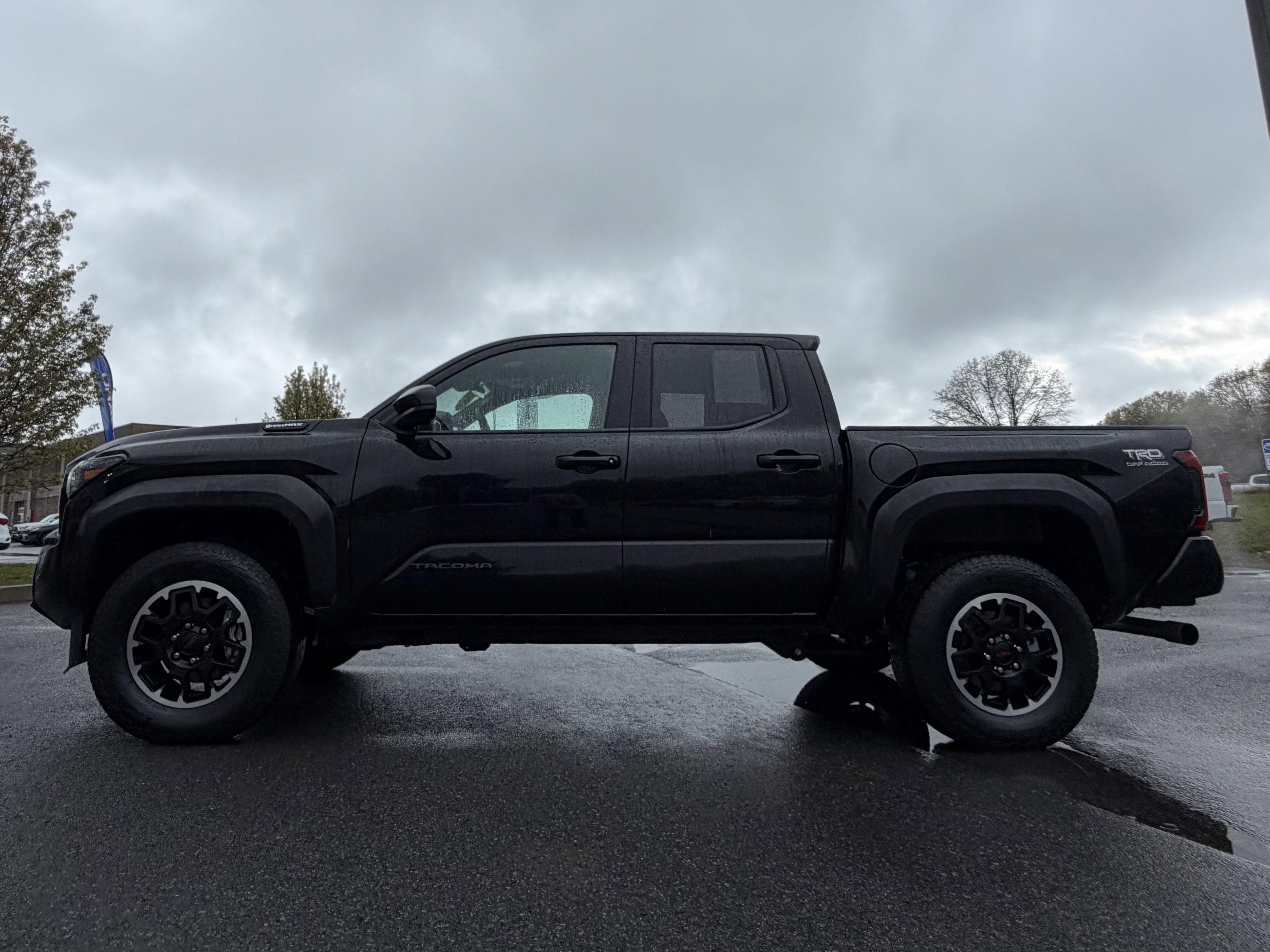2025 Toyota Tacoma Hybrid TRD Off Road