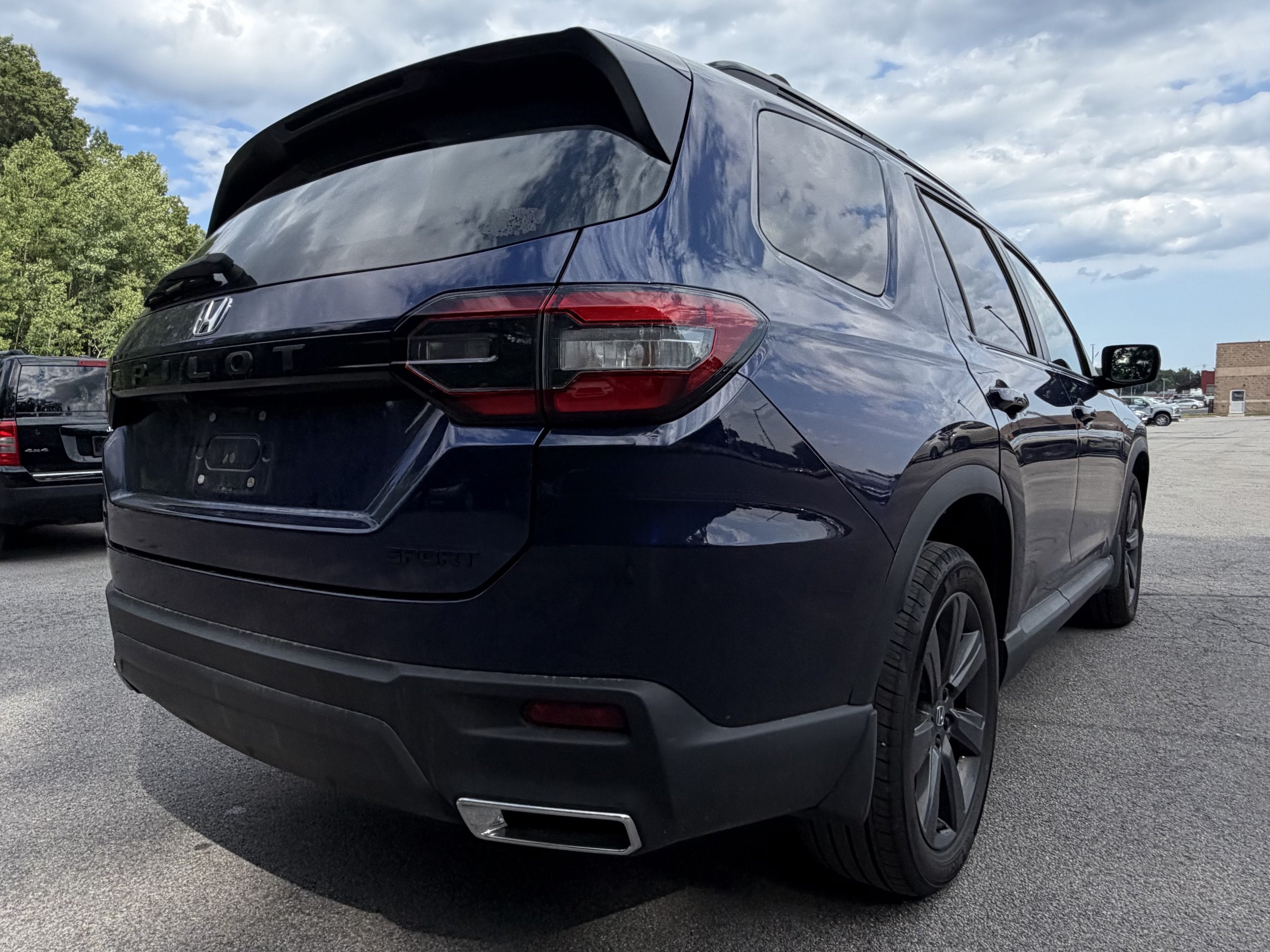 2025 Honda Pilot Sport