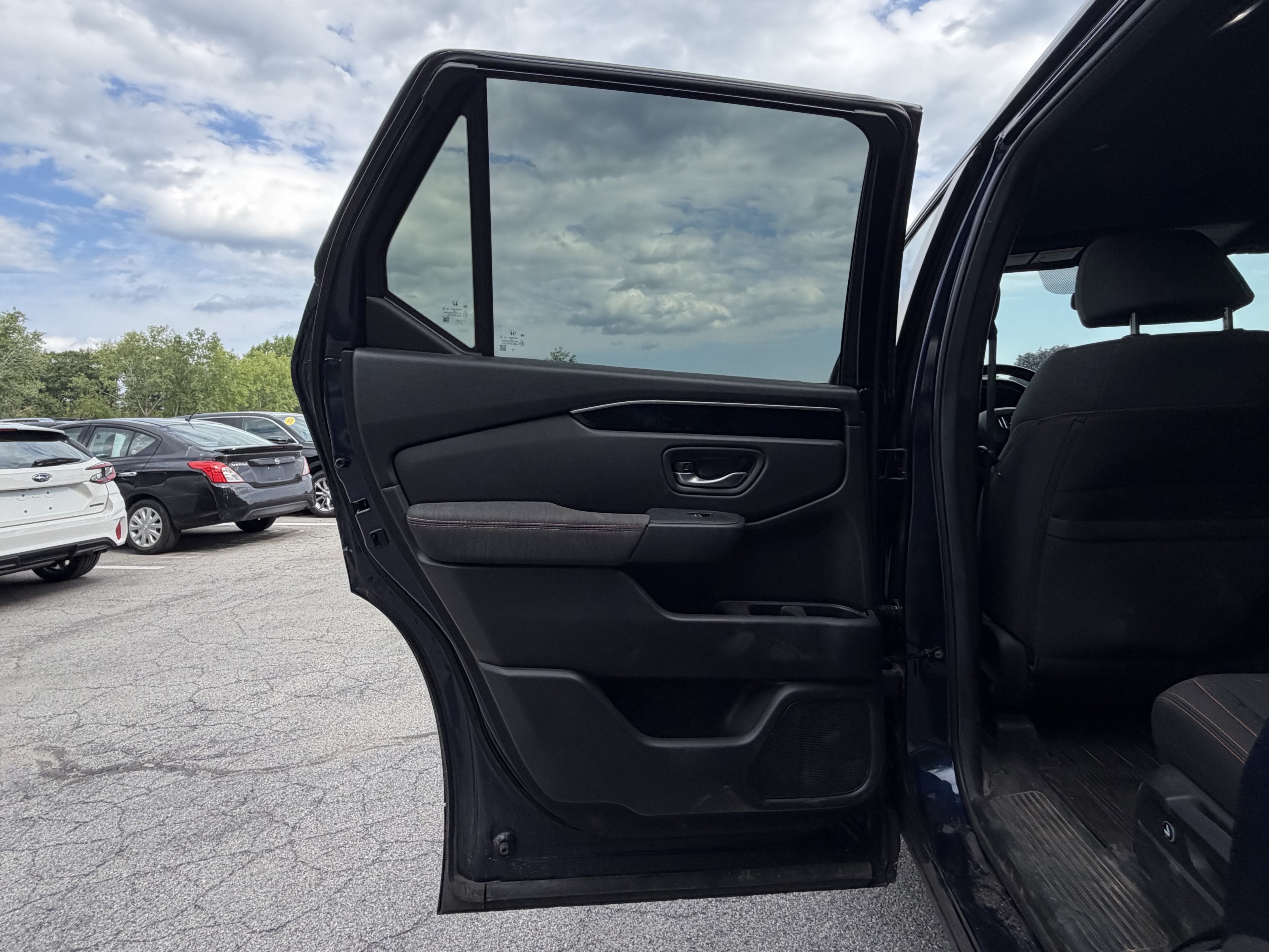 2025 Honda Pilot Sport