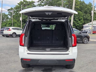 2022 GMC Yukon XL SLT